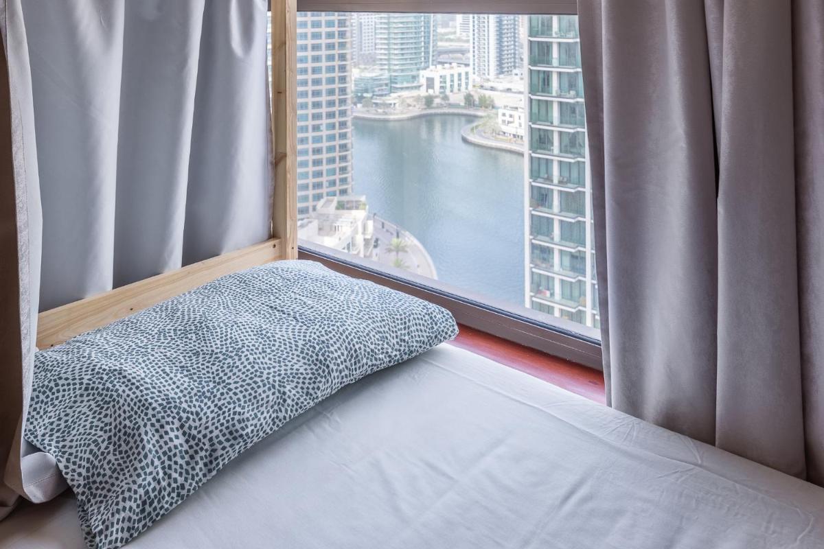 HOMESTAR, Jumeirah Beach Hostel - JBR - Pool, Beach, Metro