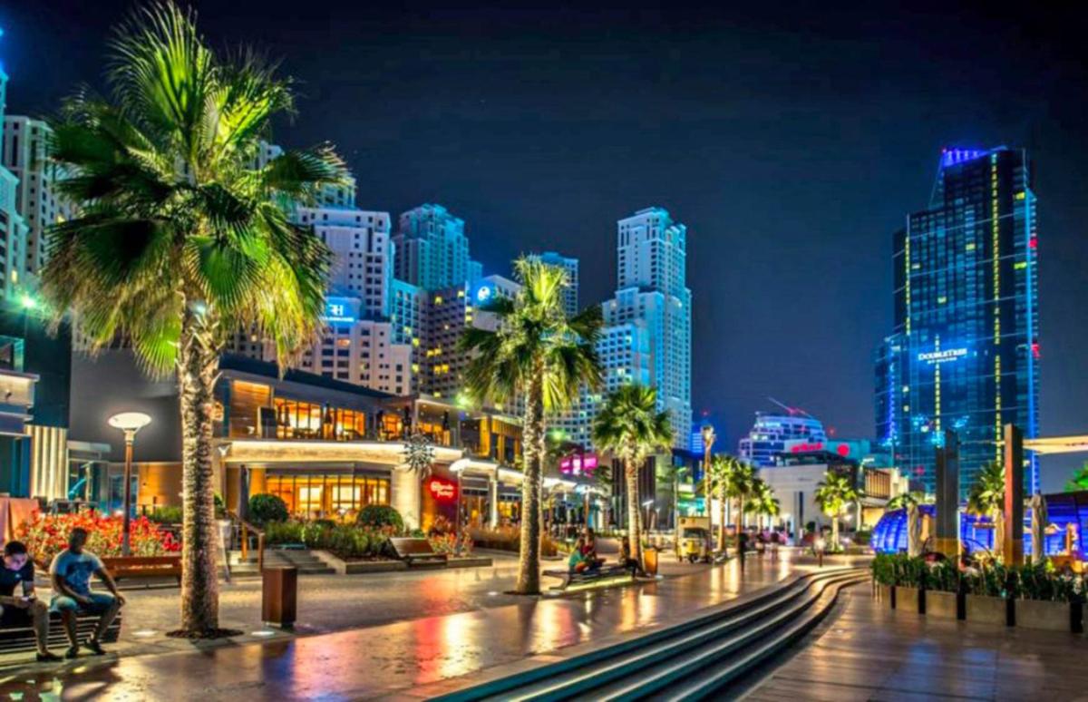 HOMESTAR, Jumeirah Beach Hostel - JBR - Pool, Beach, Metro