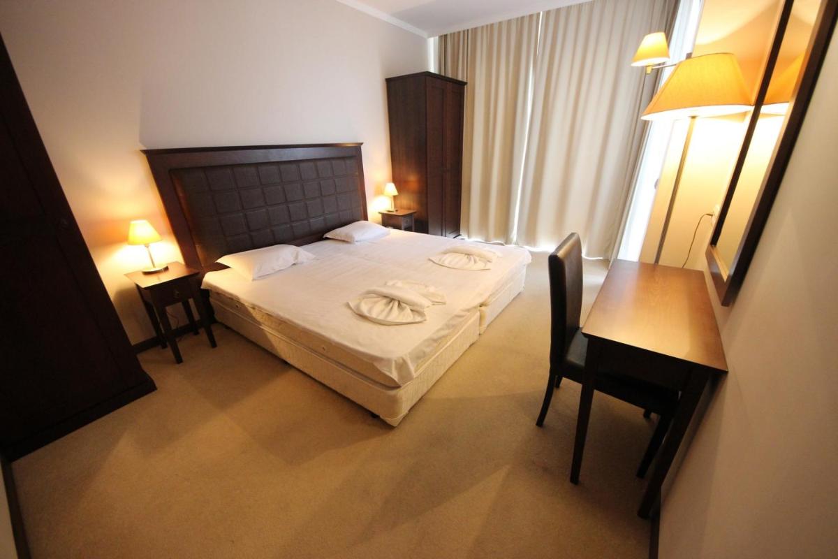 Menada Apartments in Royal Beach