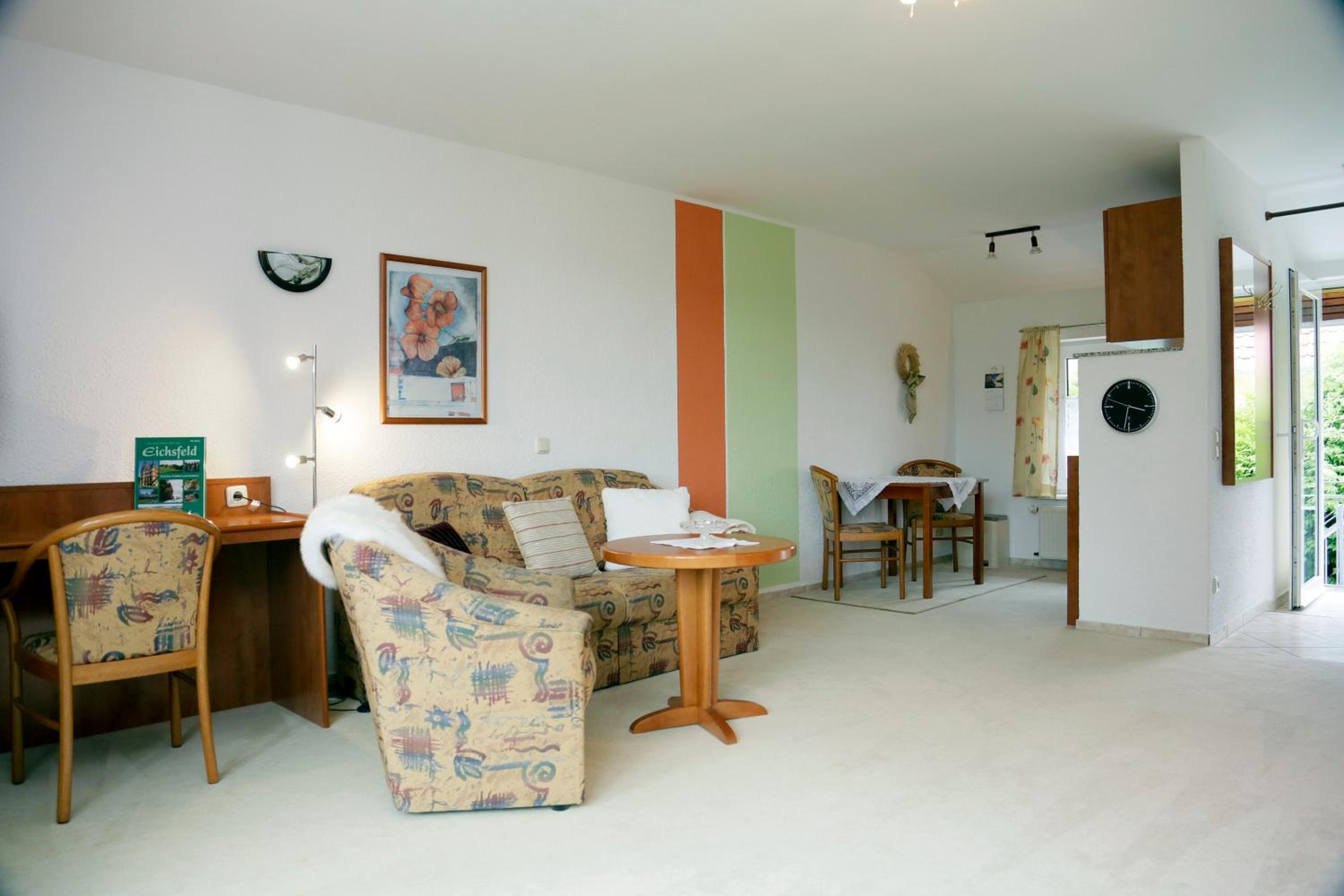 Urlaubspension 'Hohes Rott' und Apartmenthaus