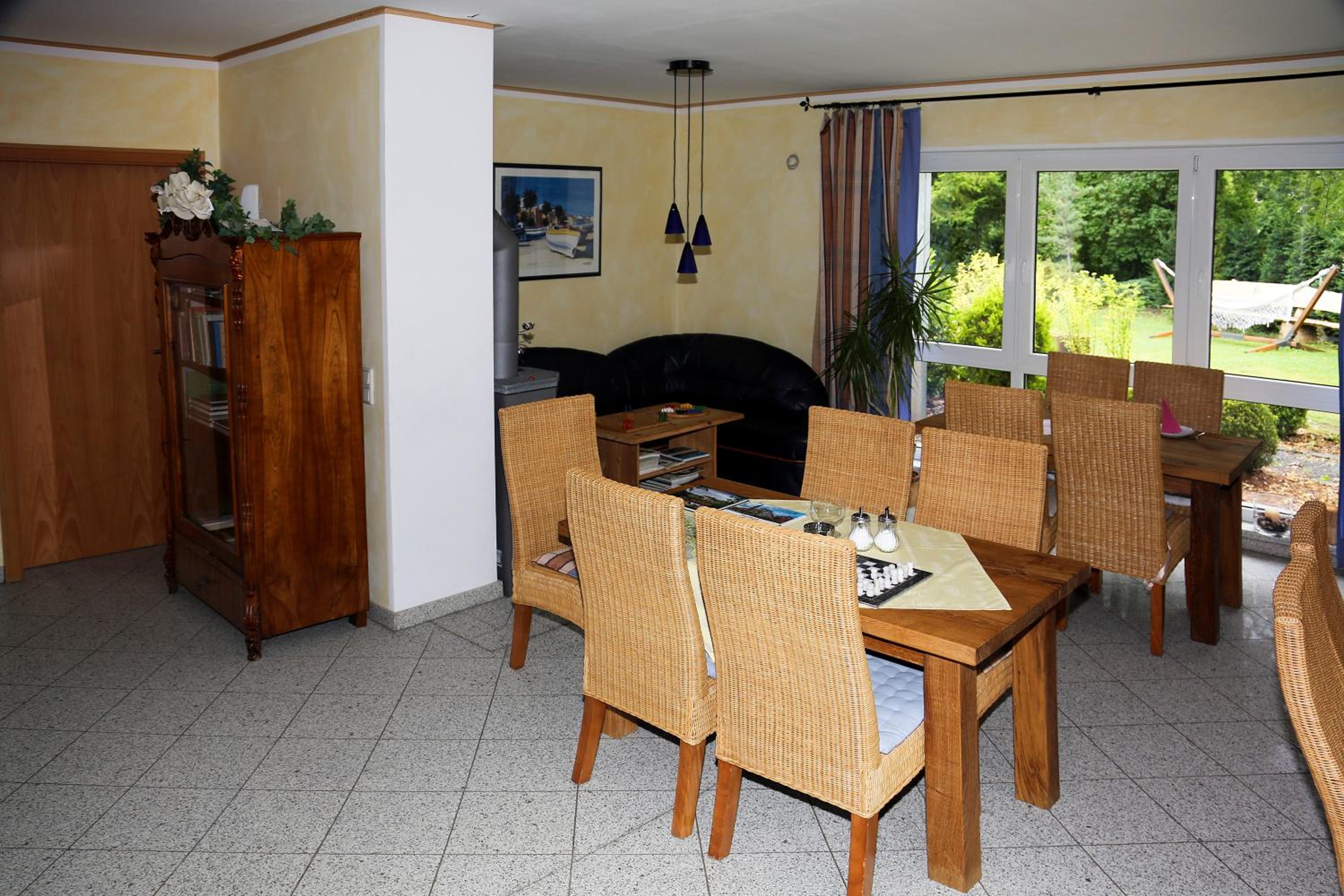 Urlaubspension 'Hohes Rott' und Apartmenthaus