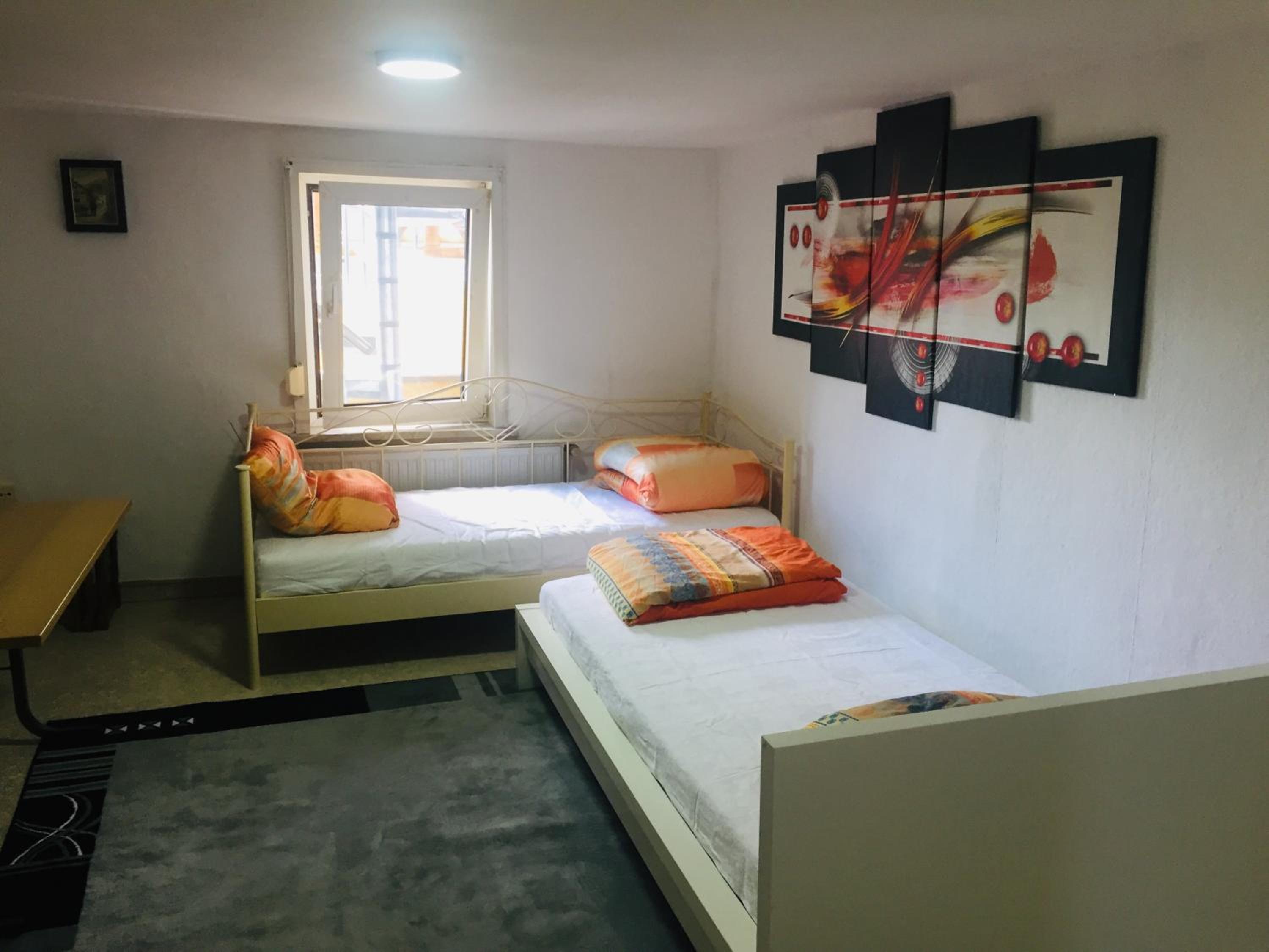 Monteurwohnung, 2 Zimmer, Küche,Bad view 4