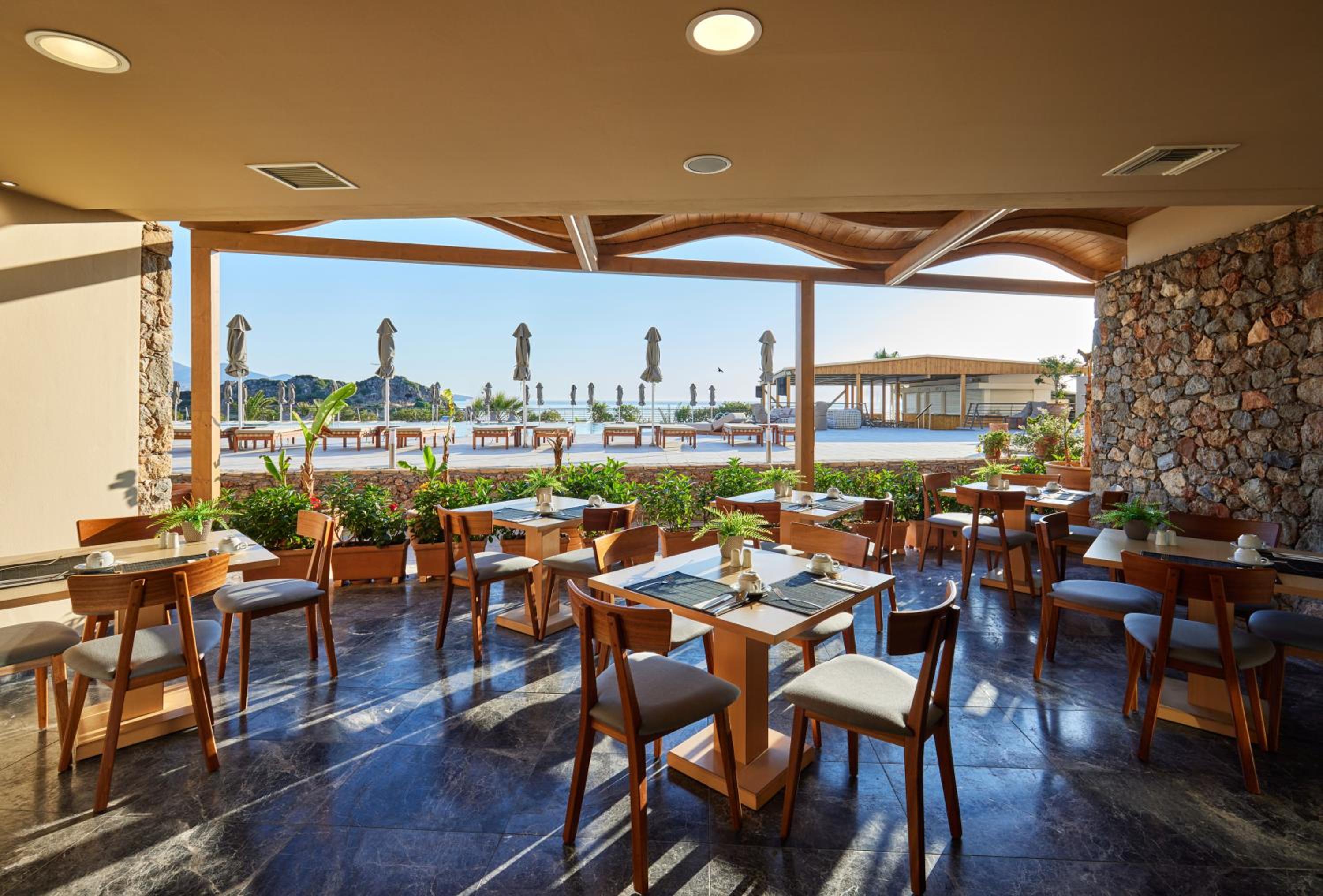 Blue Marine Resort and Spa Hotel