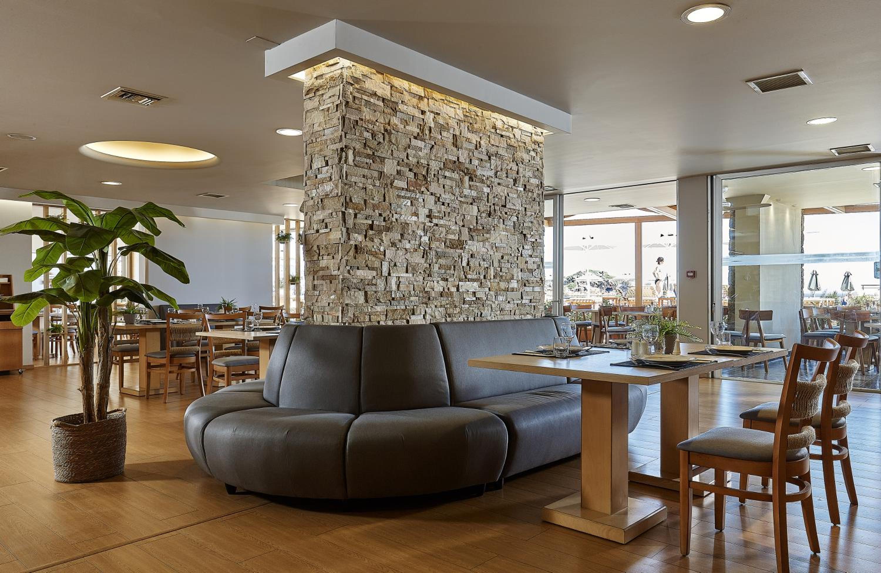 Blue Marine Resort and Spa Hotel