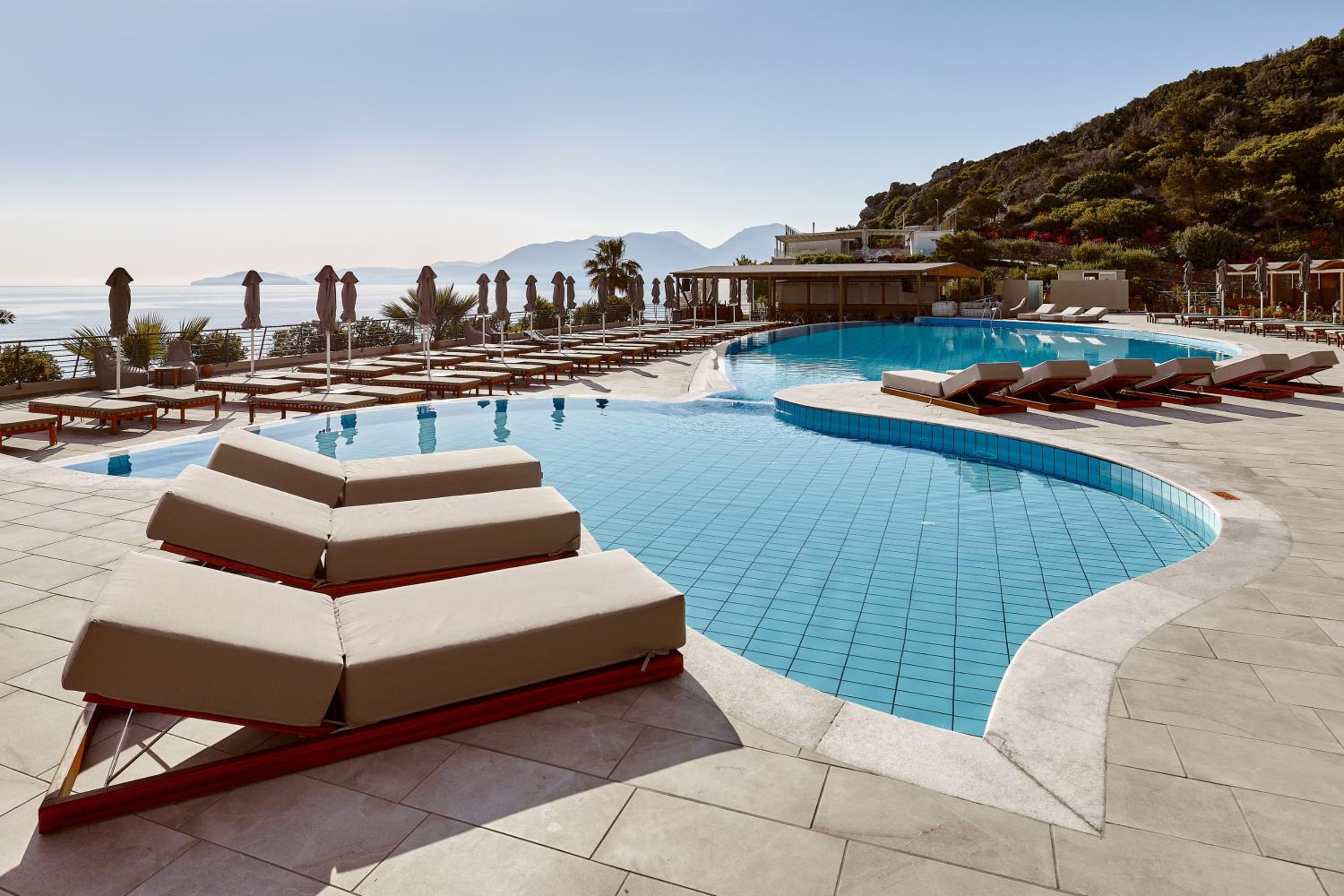 Blue Marine Resort and Spa Hotel