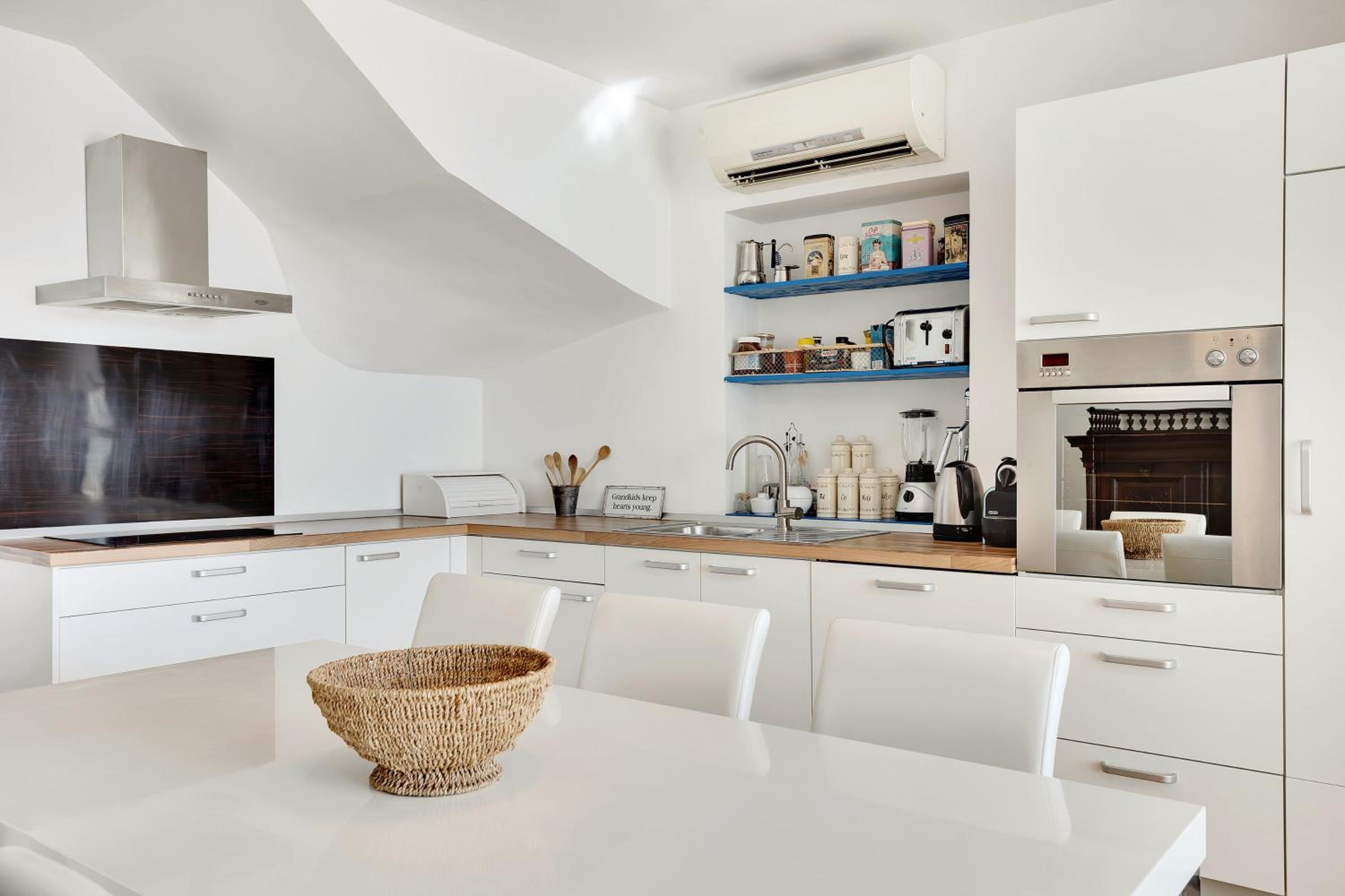 Vila Adriana view 5