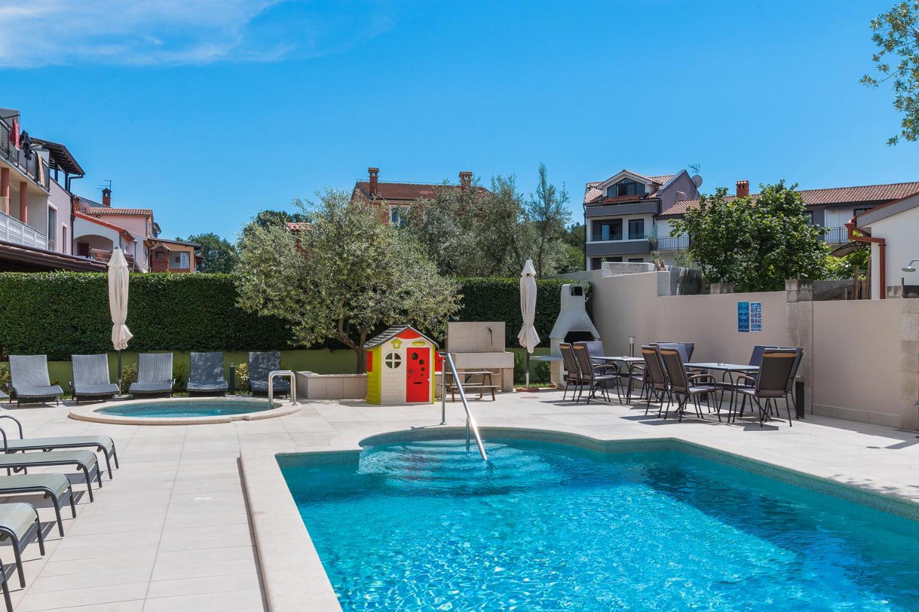 Apartments Villa Nina