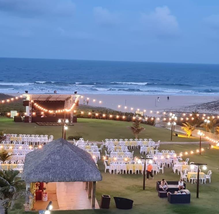 Beach living, Pé na areia, Vizinho ao B Park - Oficial