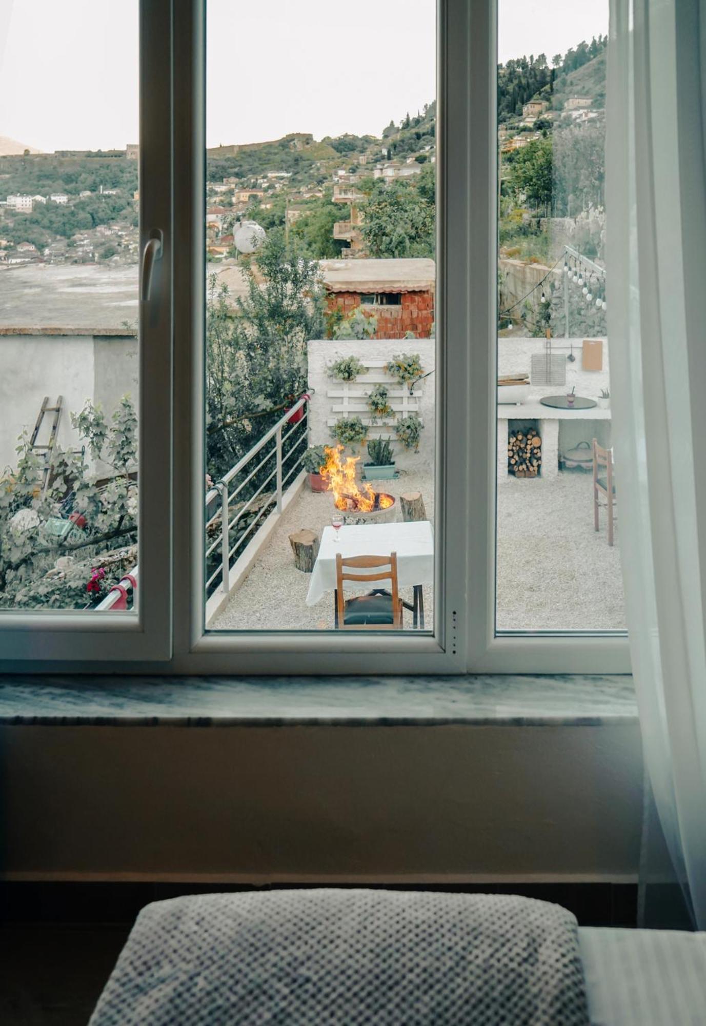 Patio Rooms Gjirokaster