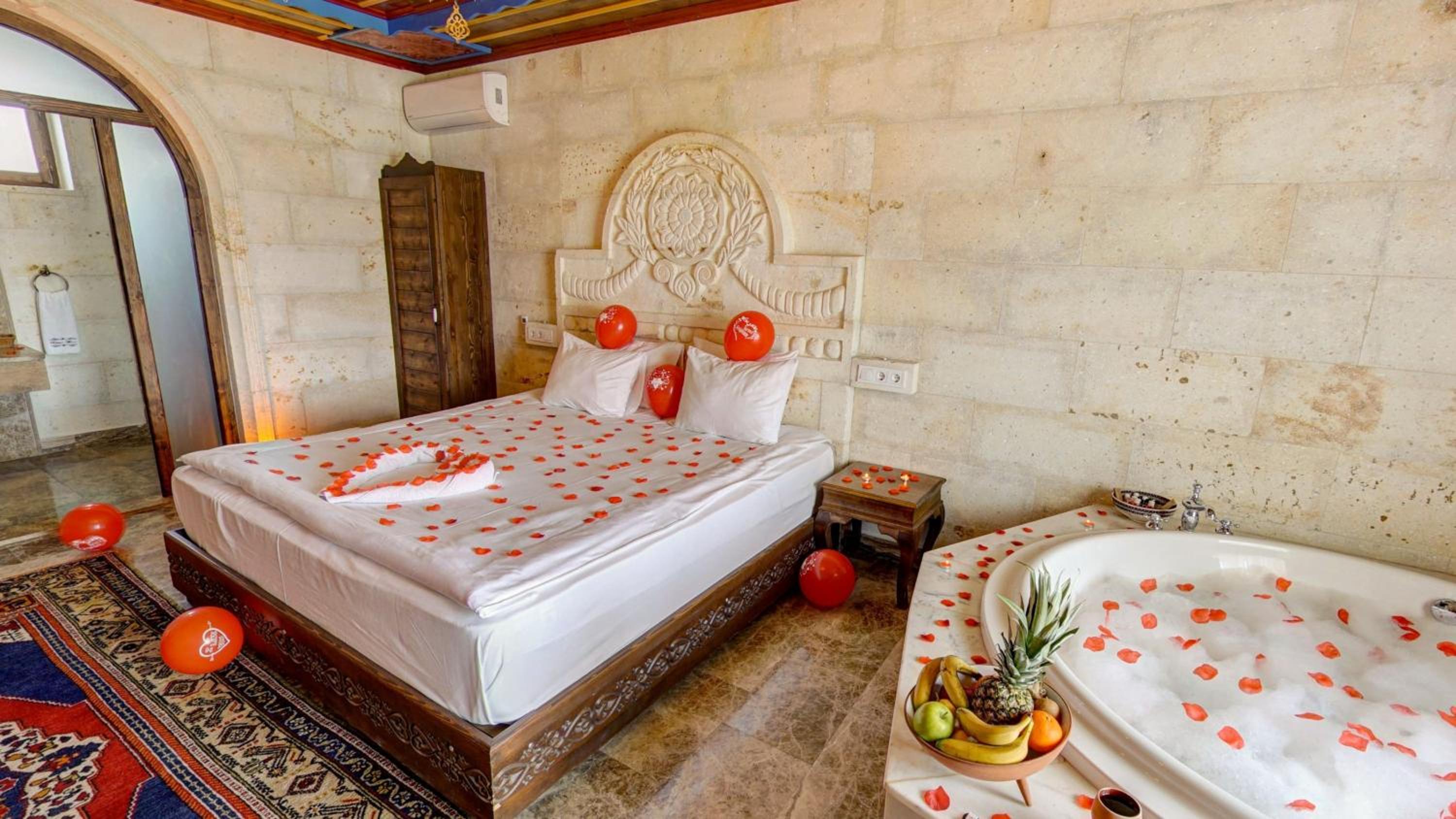 Hikmet's House