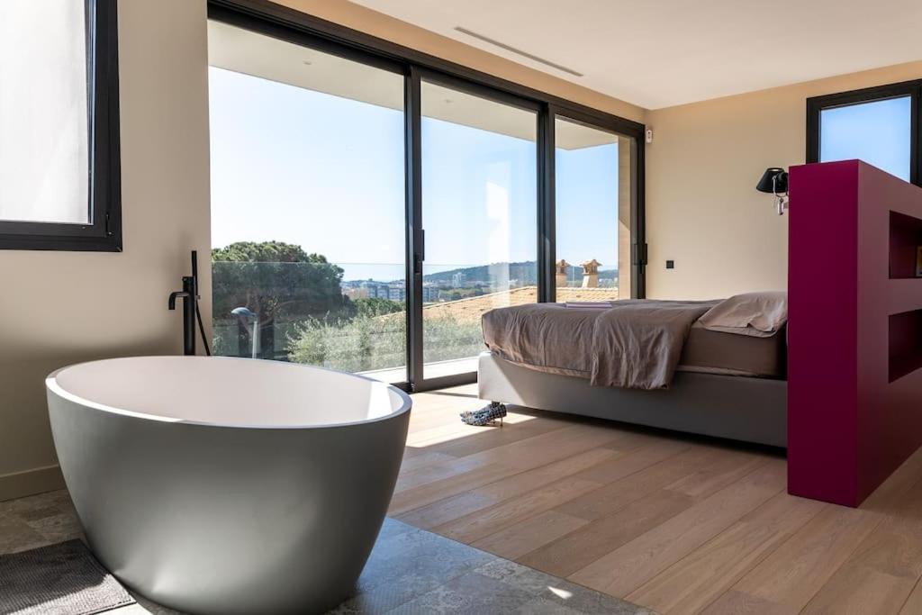 SPA LUXURY VILLA *****