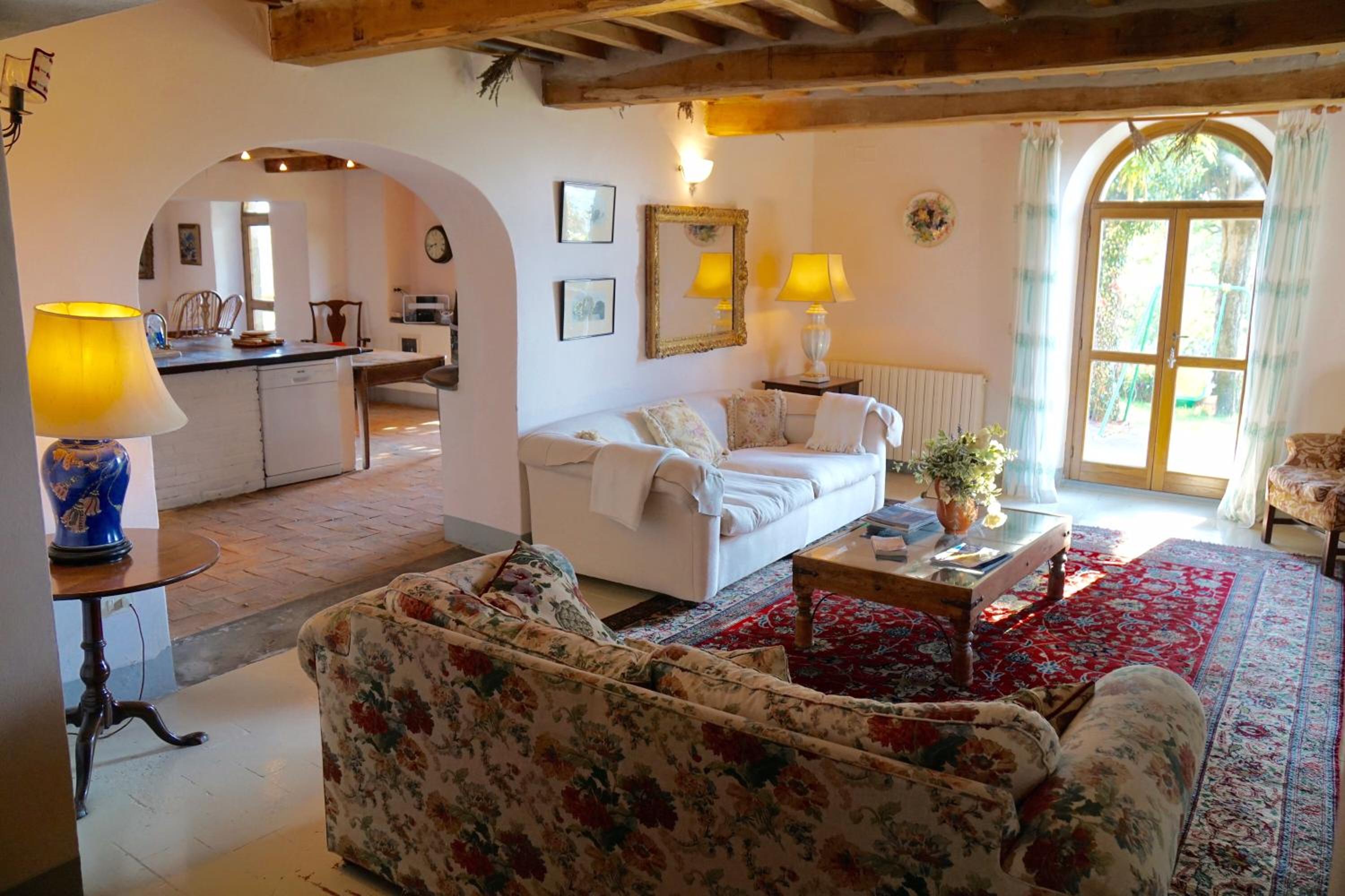 Villa Calcina, Beautiful Tuscan Farmhouse view 2