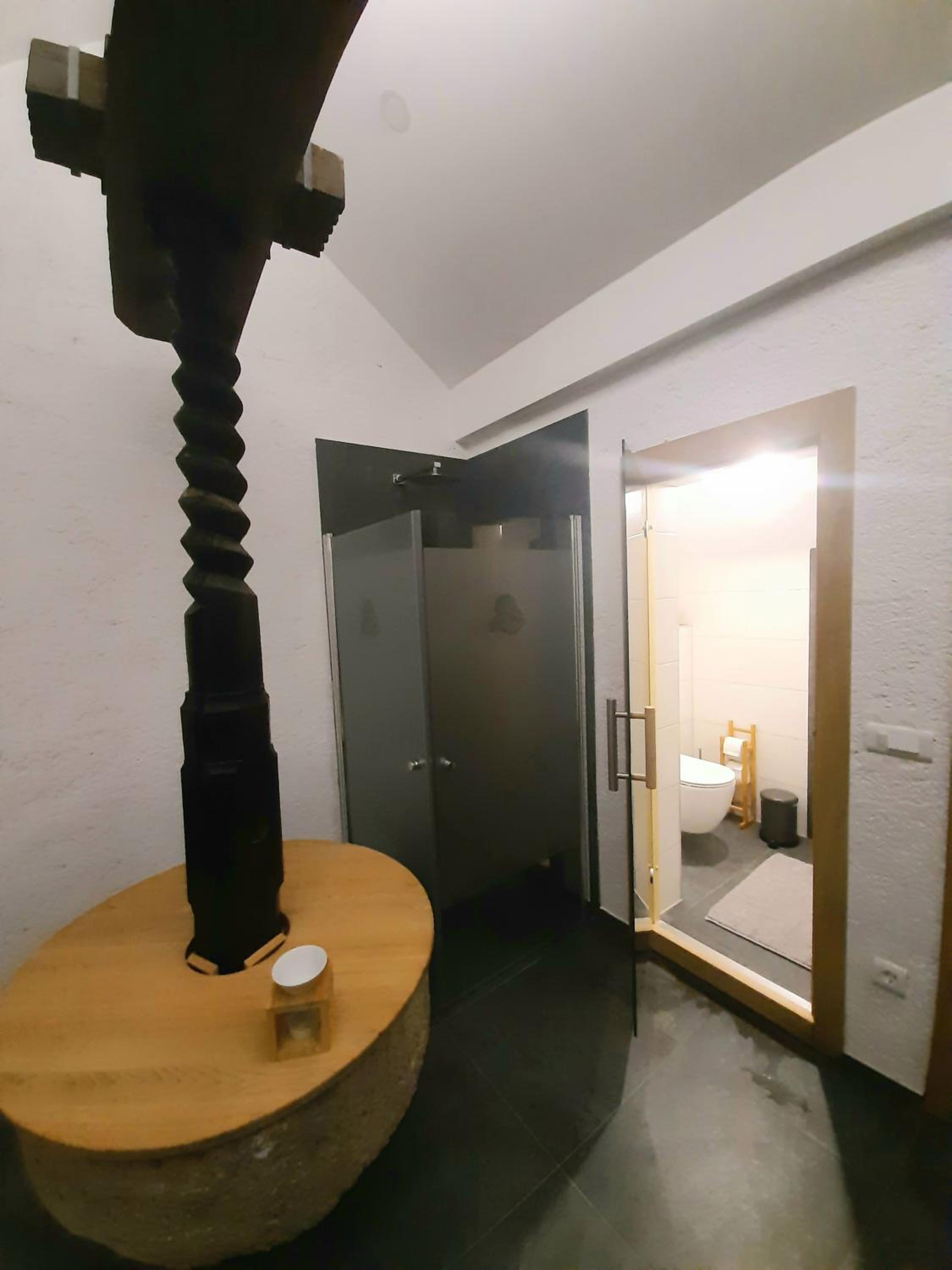 Photo 43