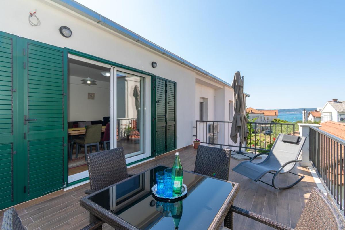 Hotel Apartments Lovor & Lavanda - Image 1