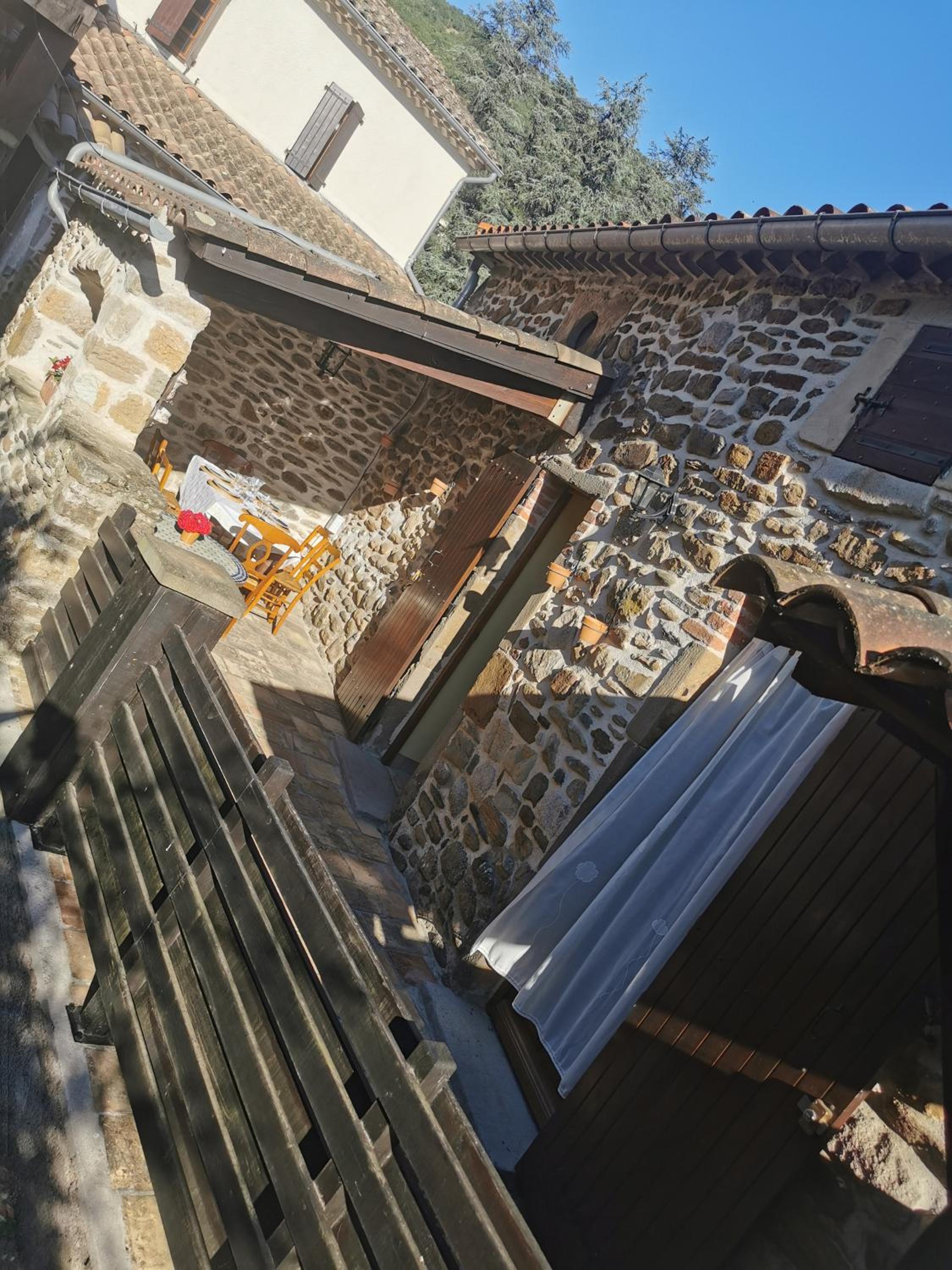 Mes Maisons - Two Gites with Private and Shared pools in Cévennes