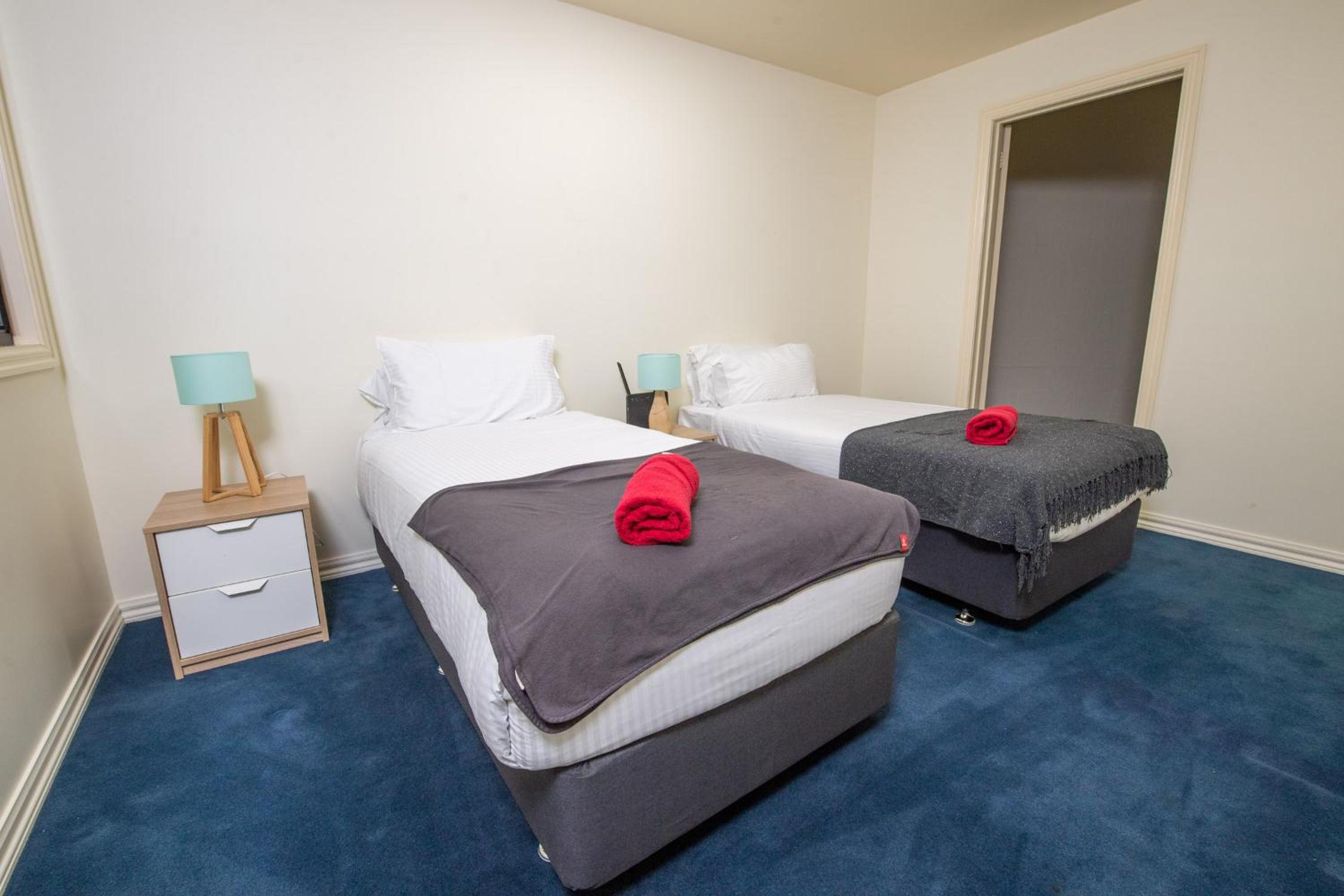 ReadySet Apartments on King