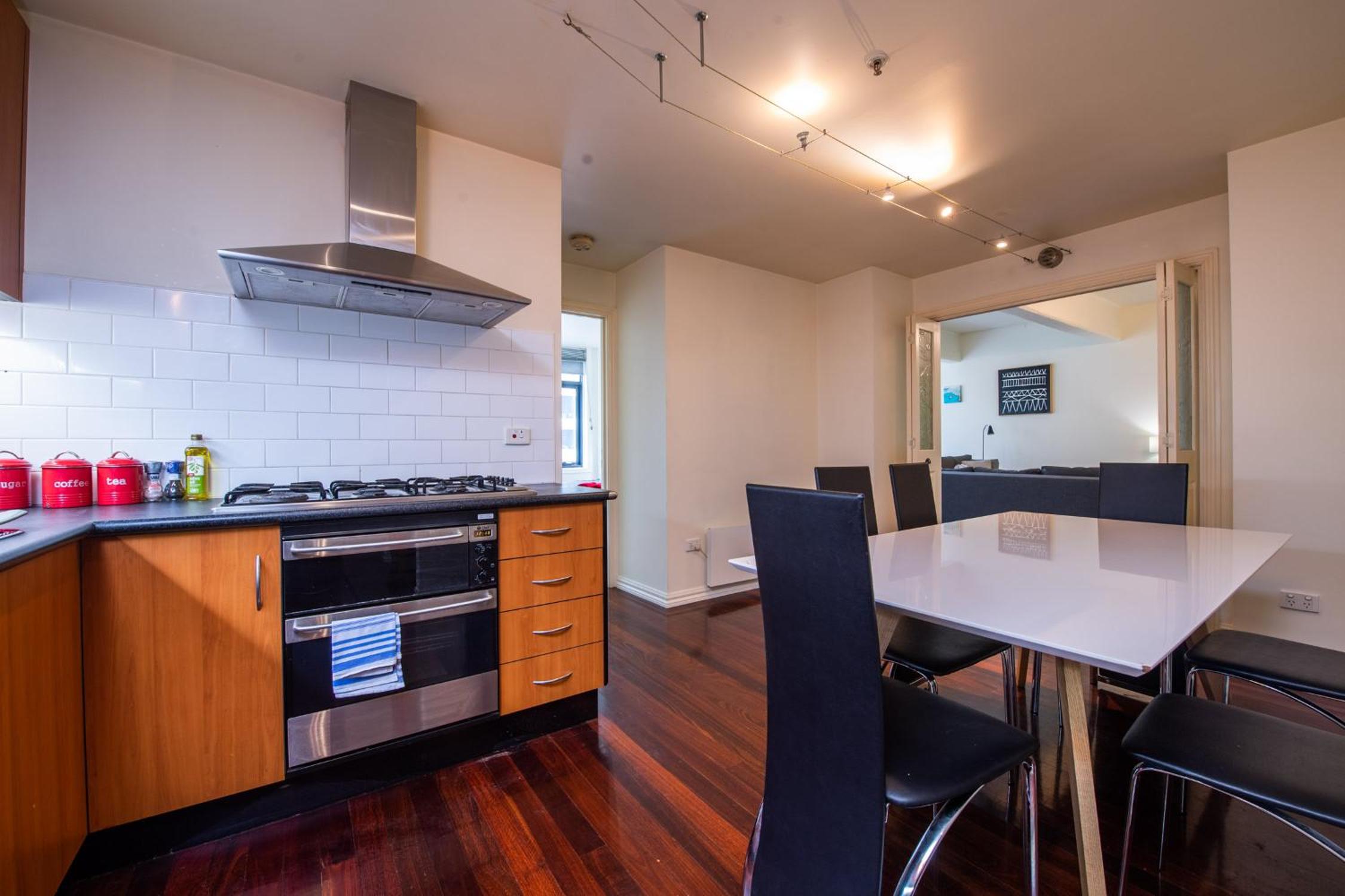 ReadySet Apartments on King