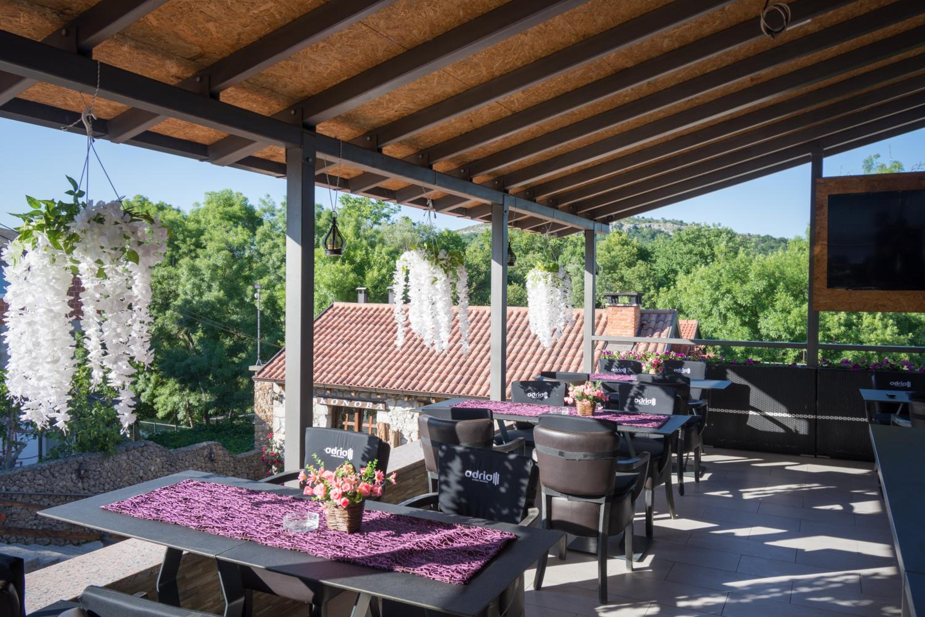 Adria centar Koćuša