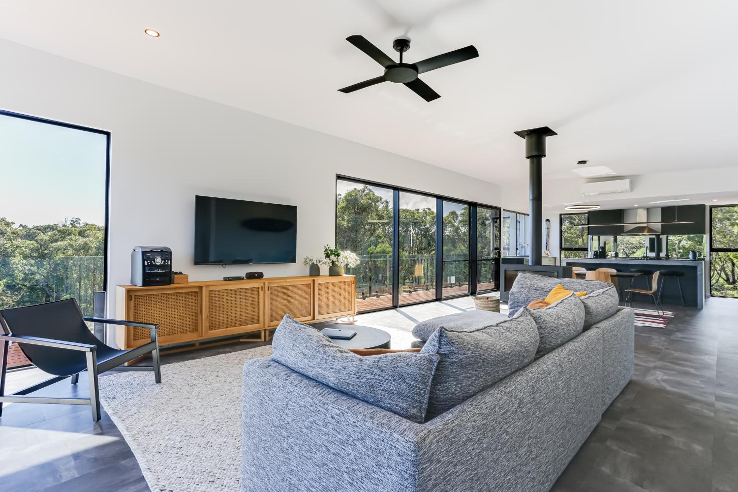 Carpe Artes -architectural bushland home, Marg Riv