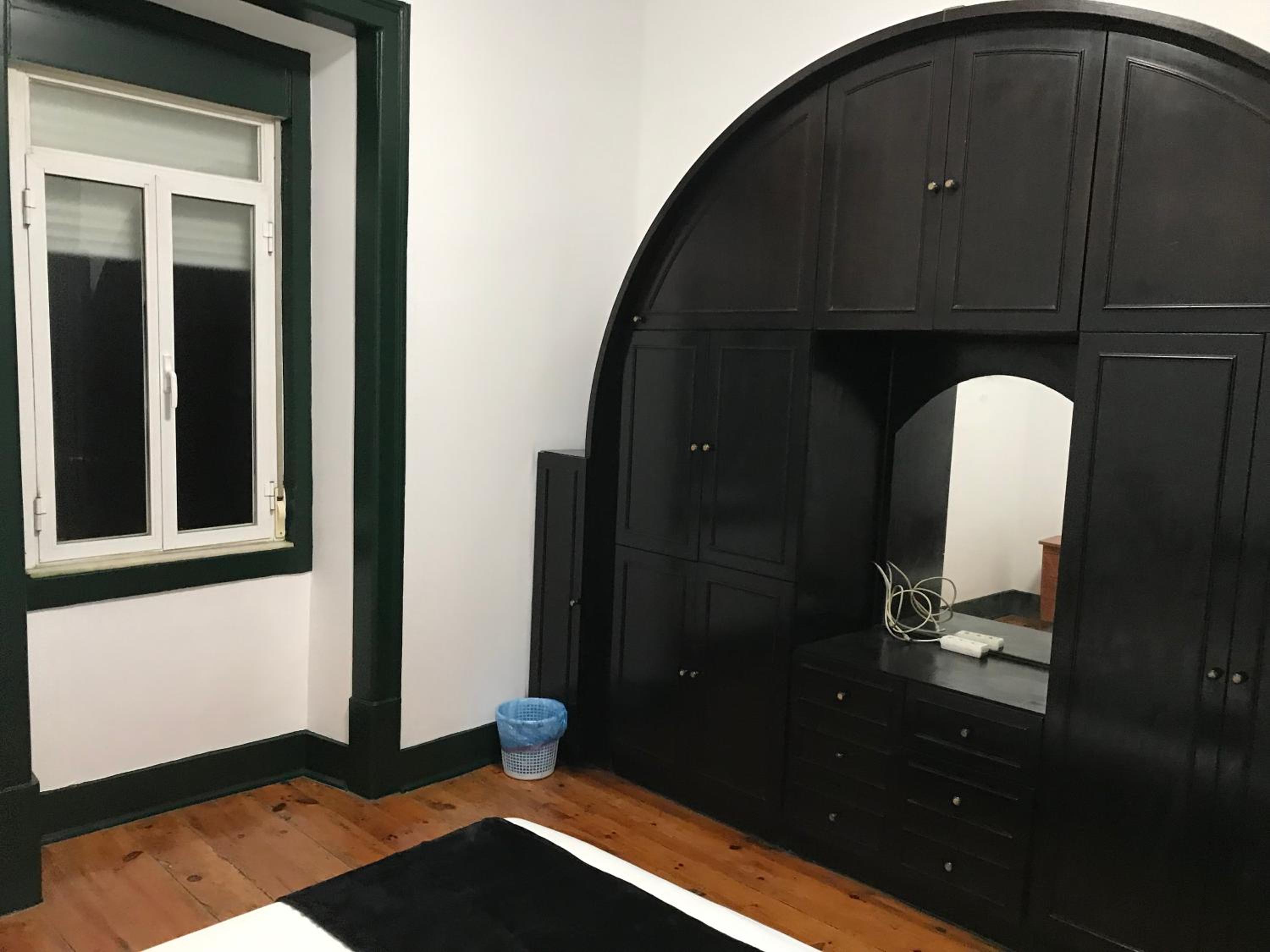 Sublime Black Bedroom view 4
