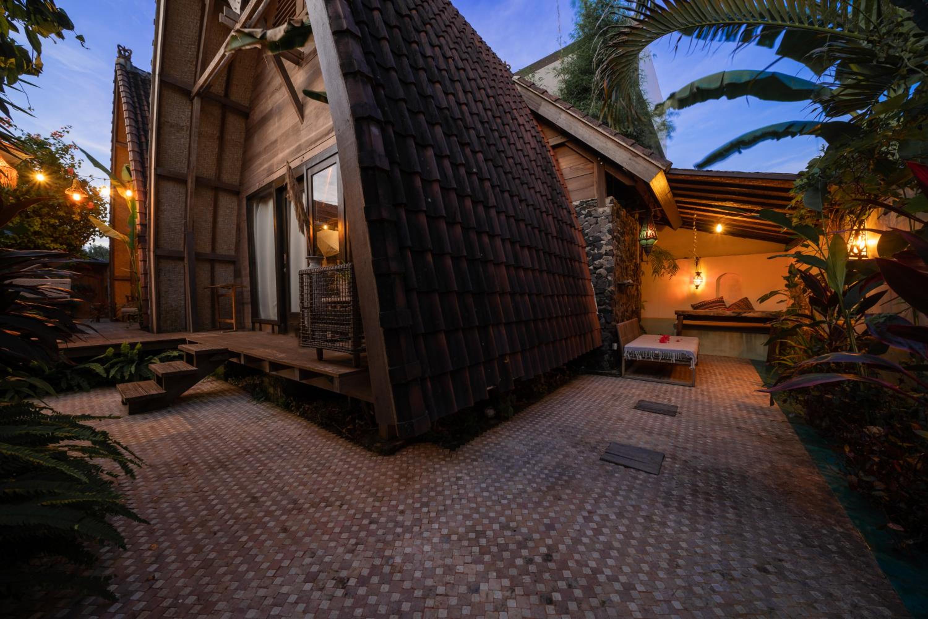 Hotel Karma House Ungasan - Image 1