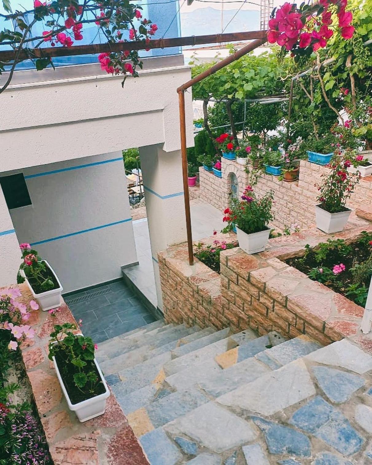 Fabeno Villa