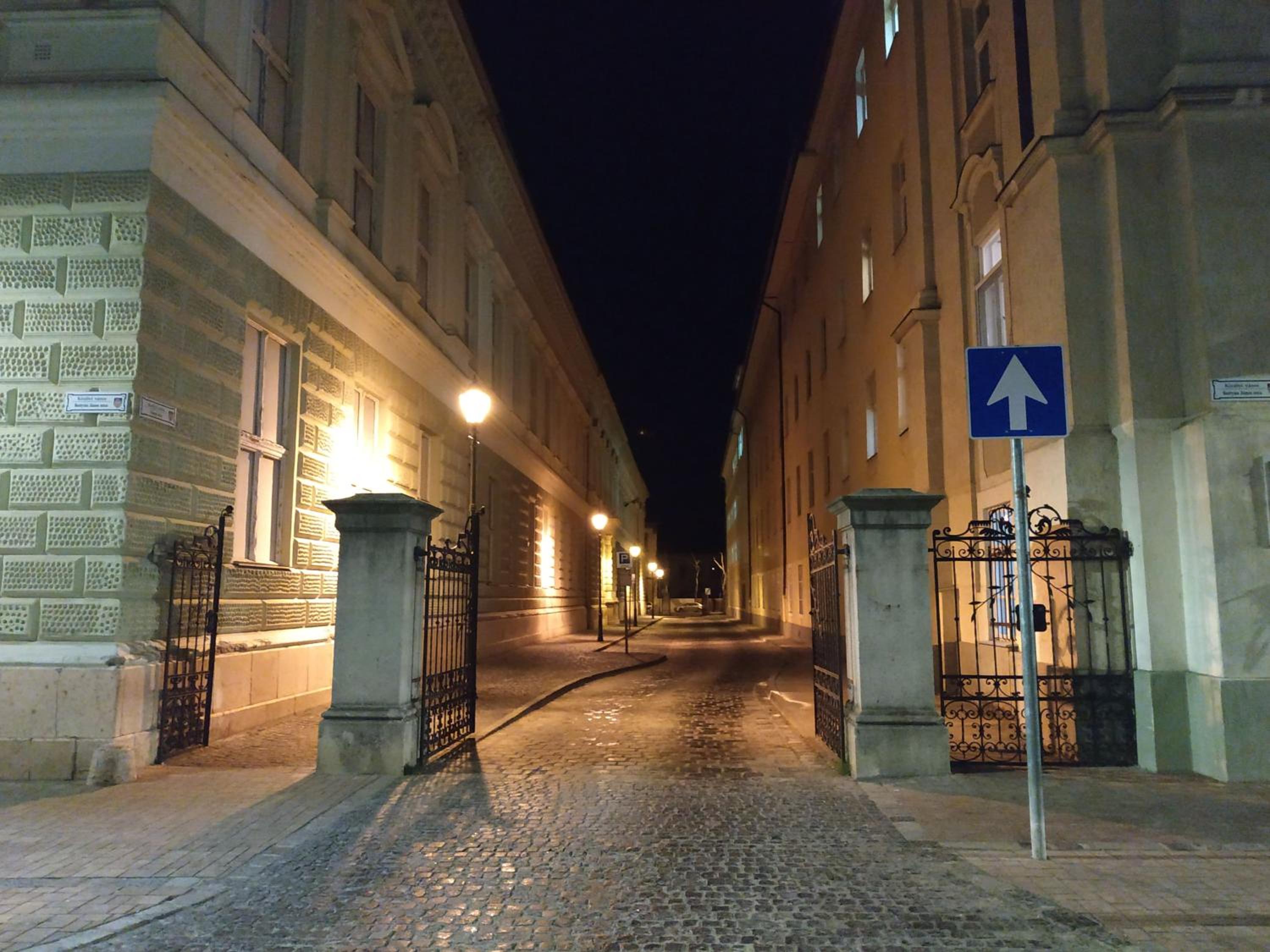 Photo 33