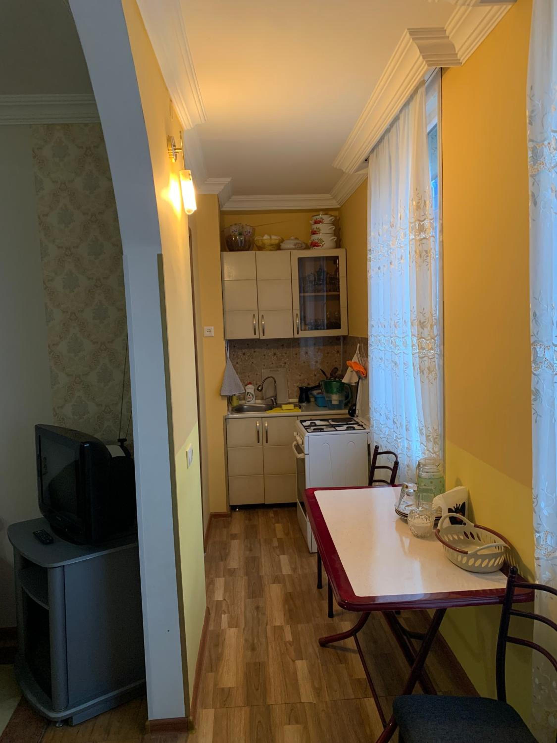 John Apartment Old Batumi view 4