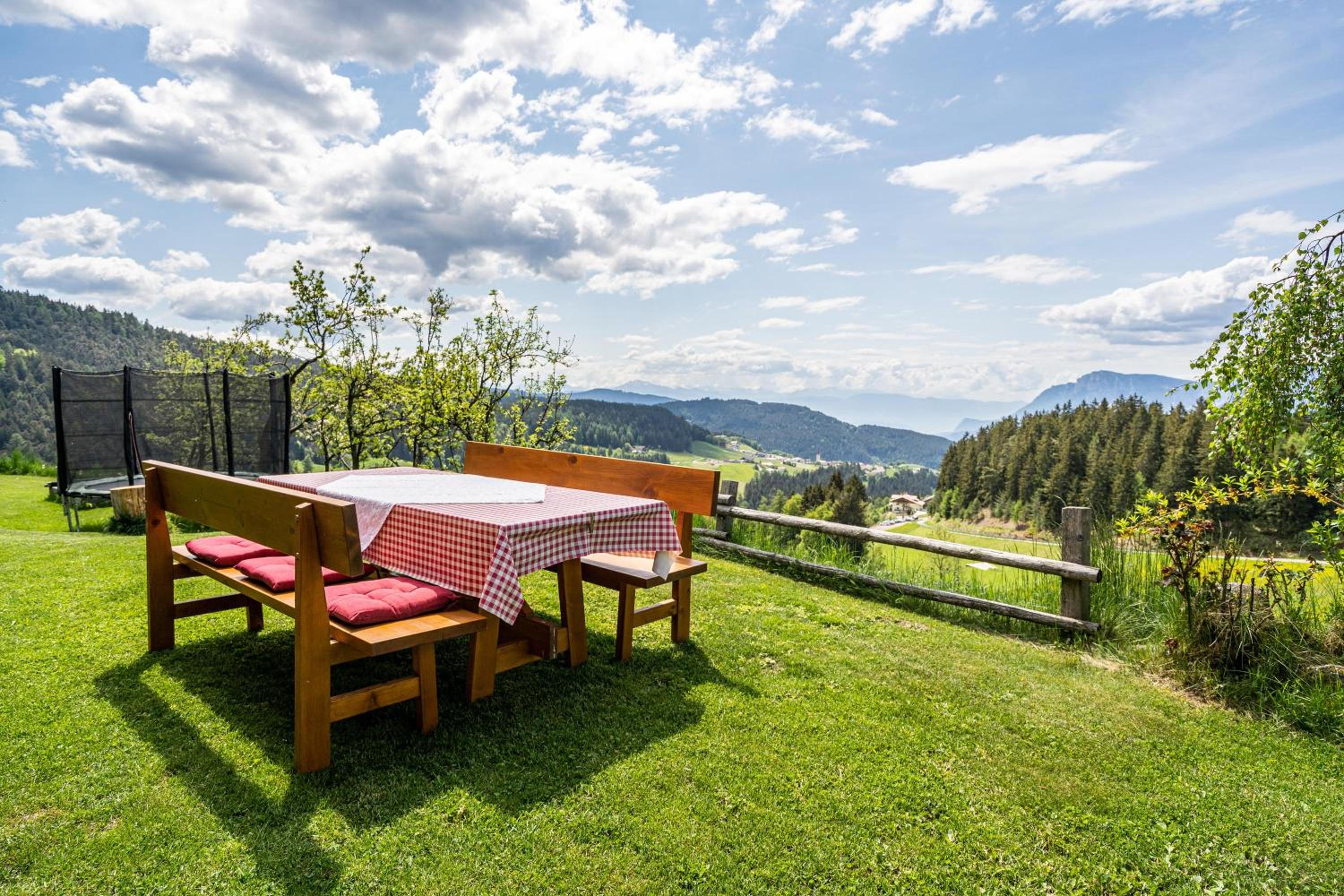 Rotsteinhof Ferienwohnung Abendrot