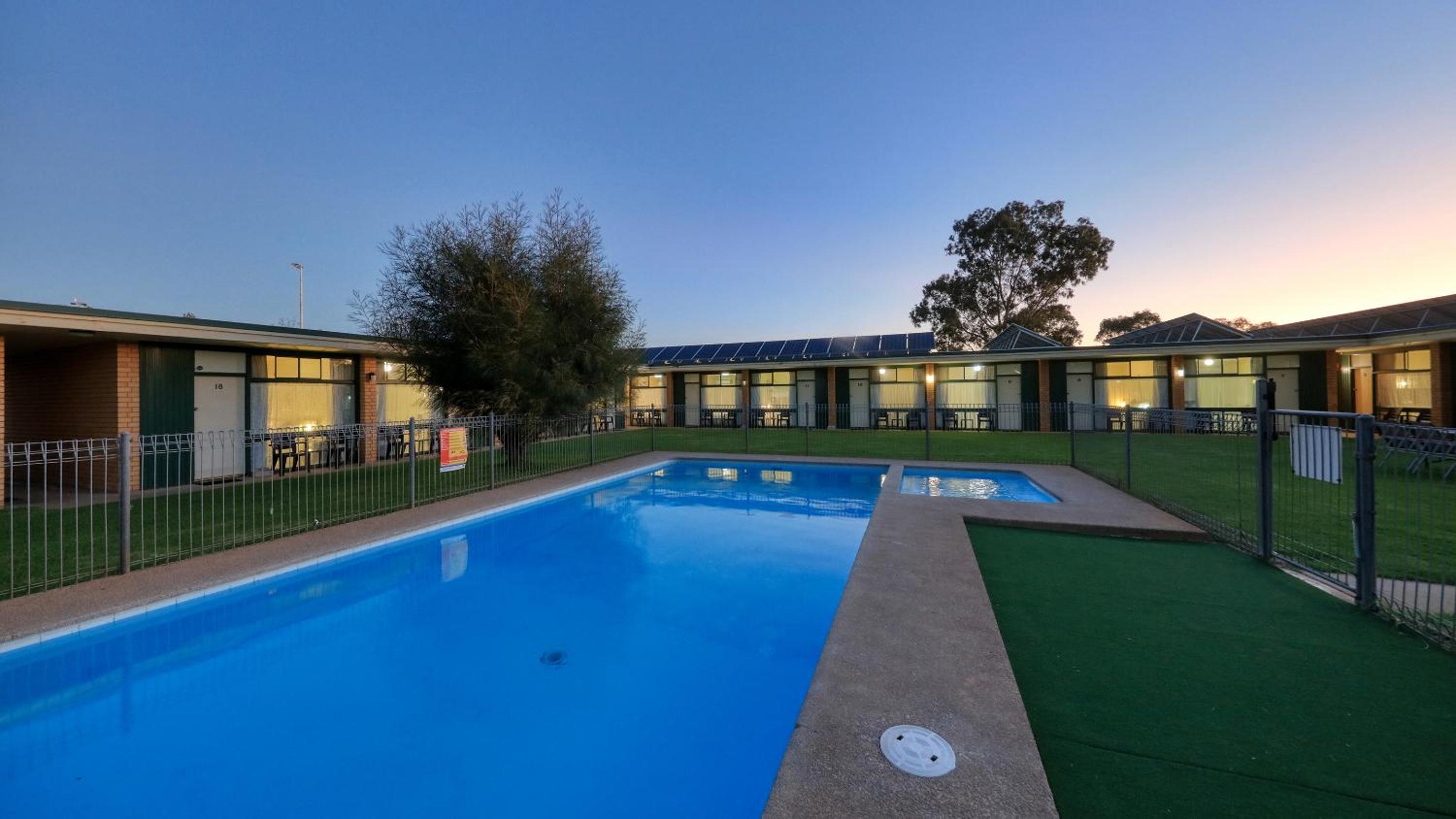 Junee Motor Inn
