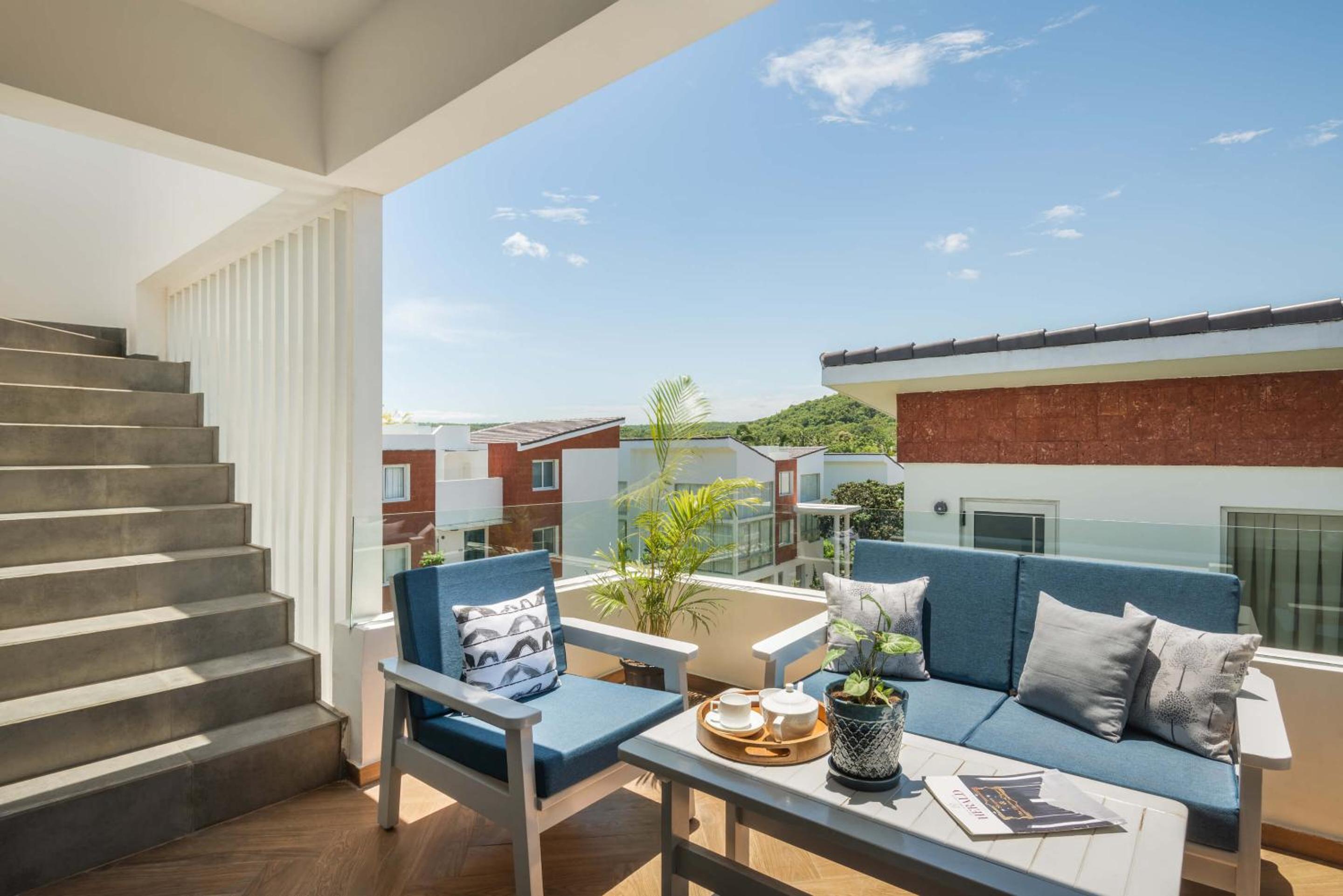 balance & terrace