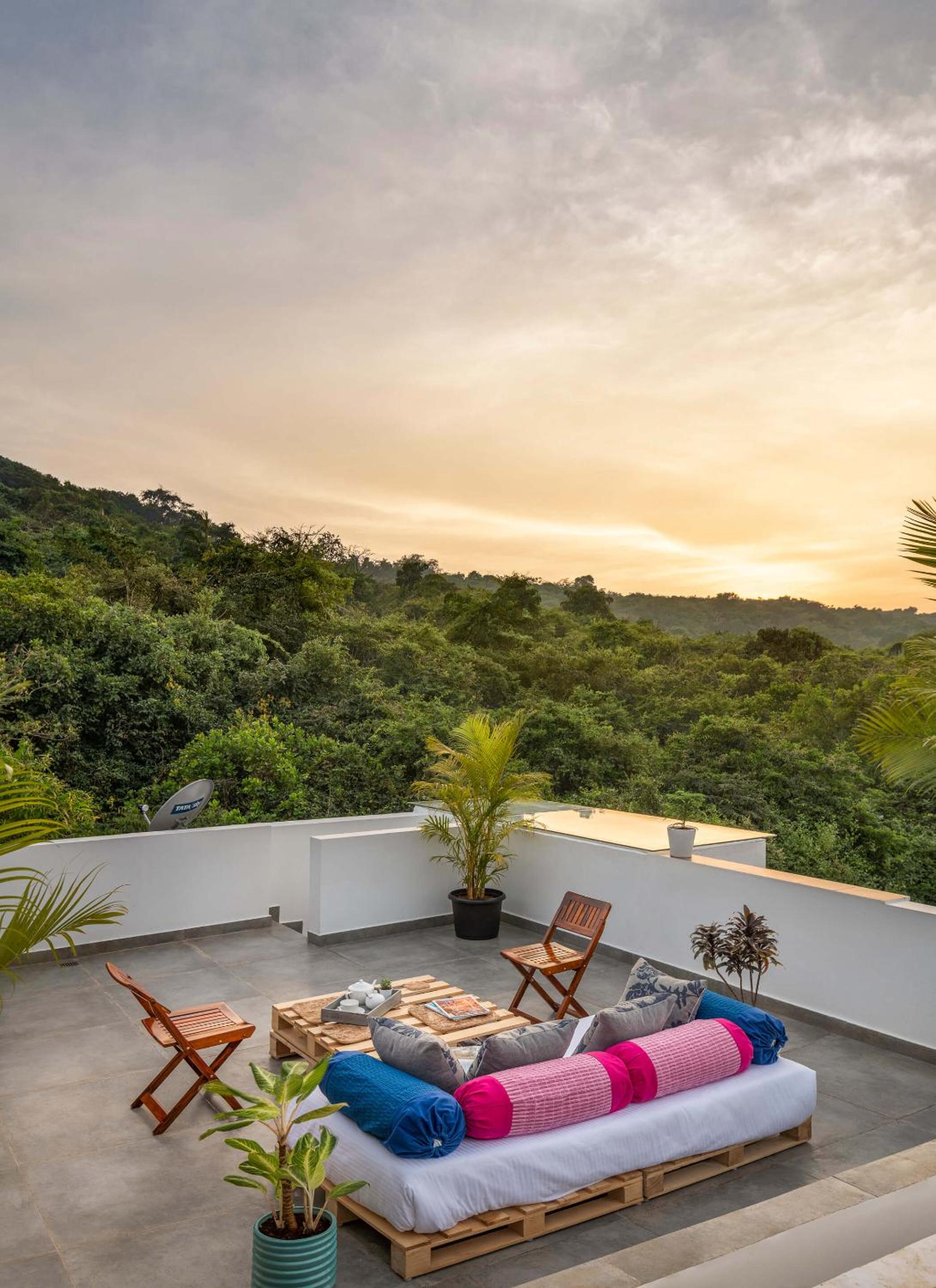 balance & terrace