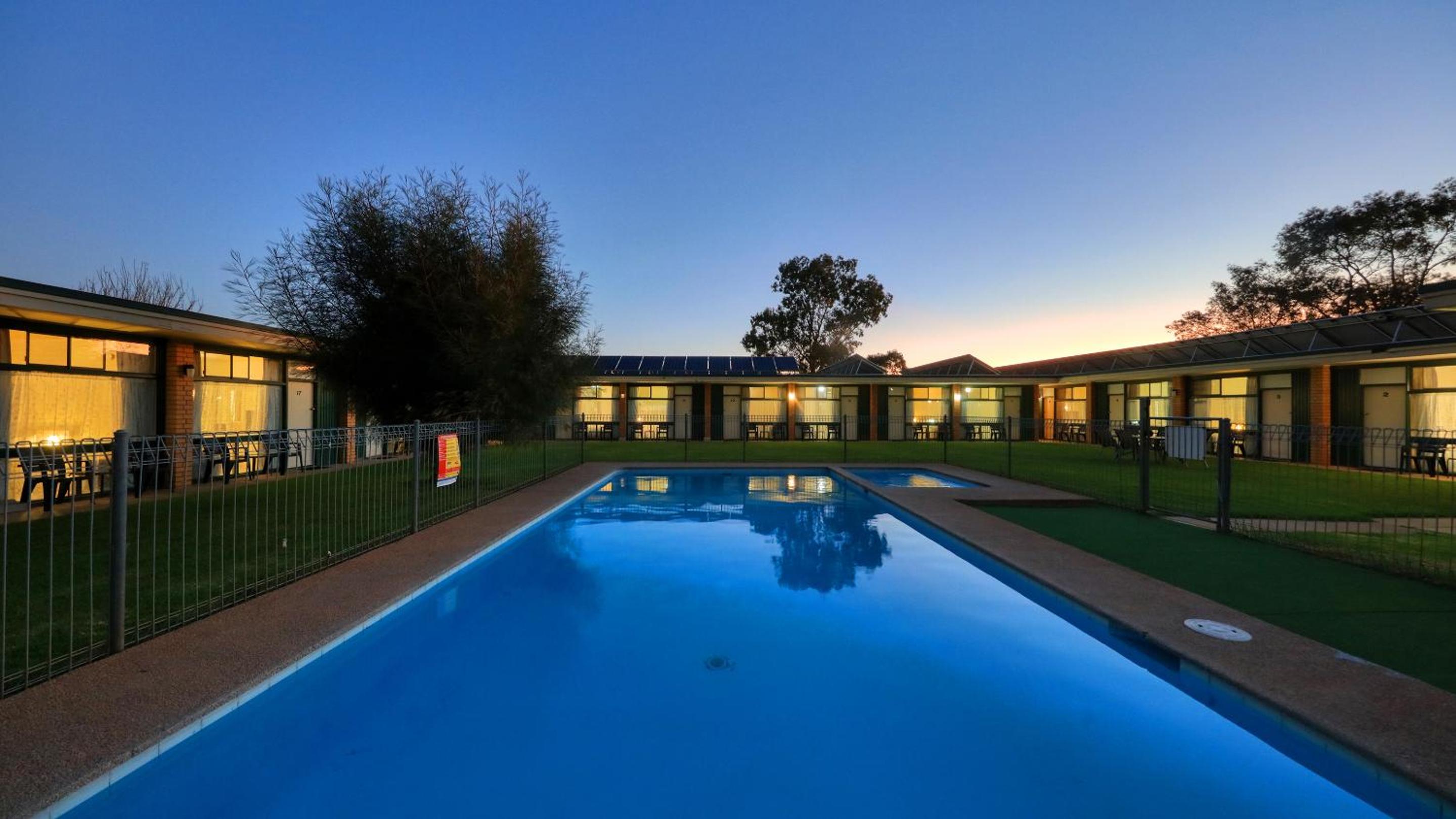 Junee Motor Inn