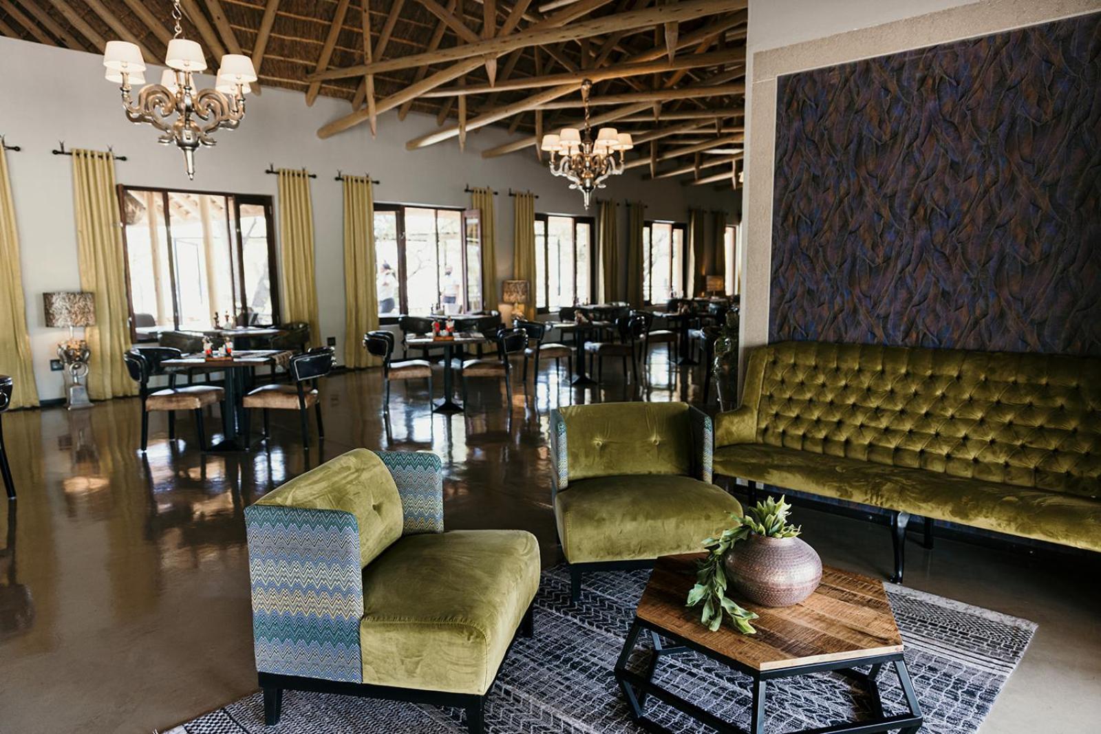 Etosha Oberland Lodge