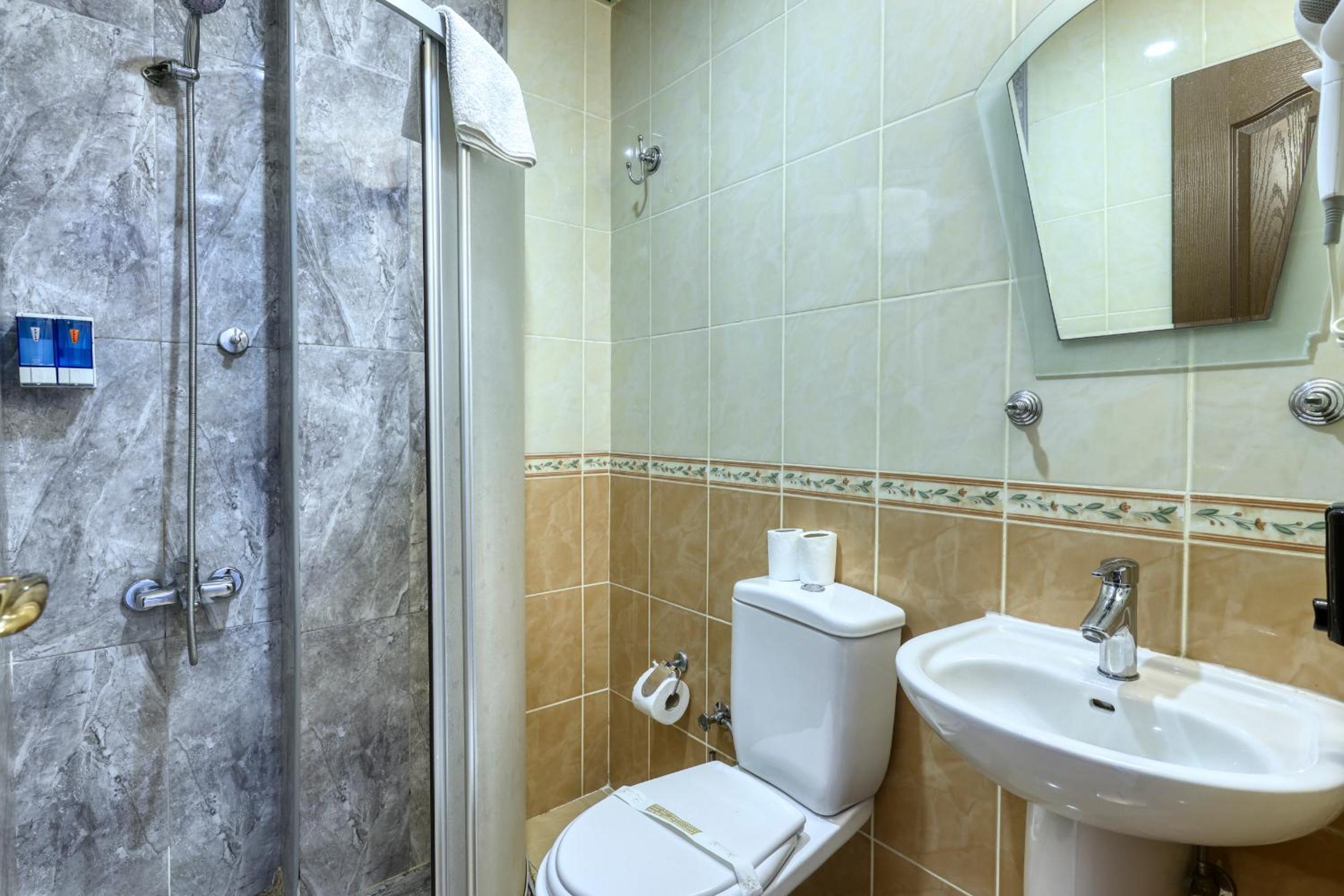 Fors Hotel - Image 33