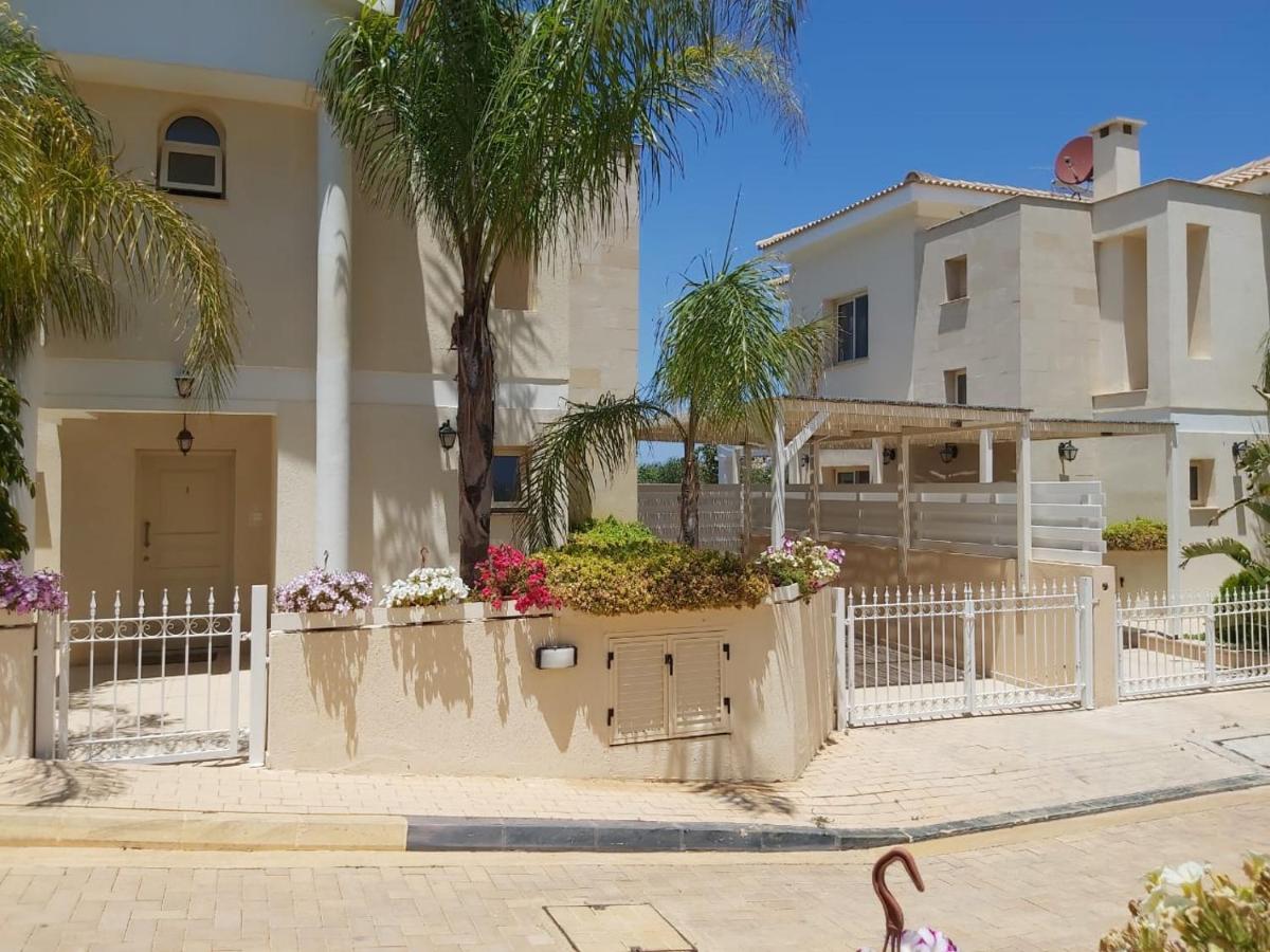 Anthorina Villa 1