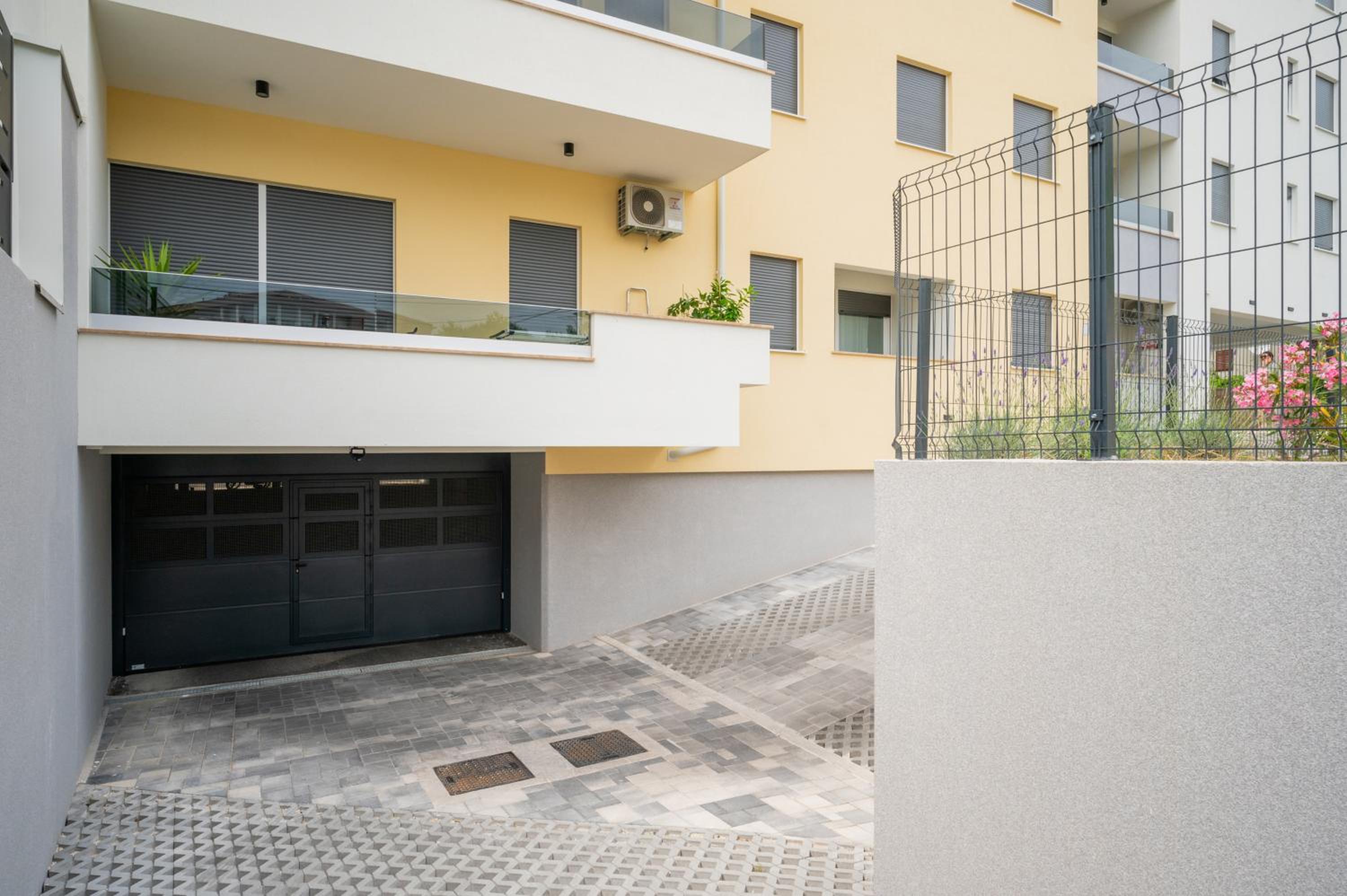 Luxury Apartment Solinka With Private Parking