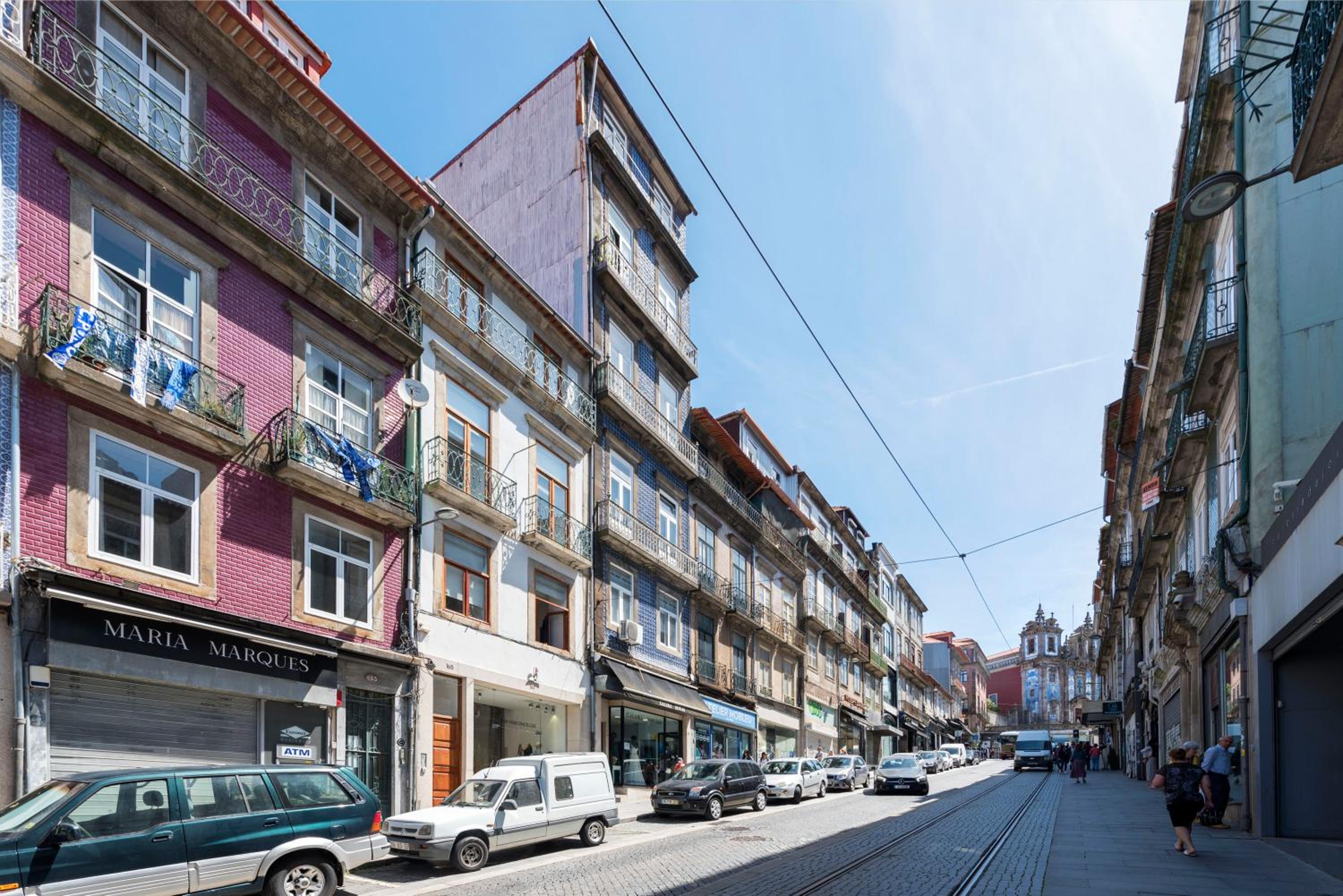 Porto Central Loft III view 2