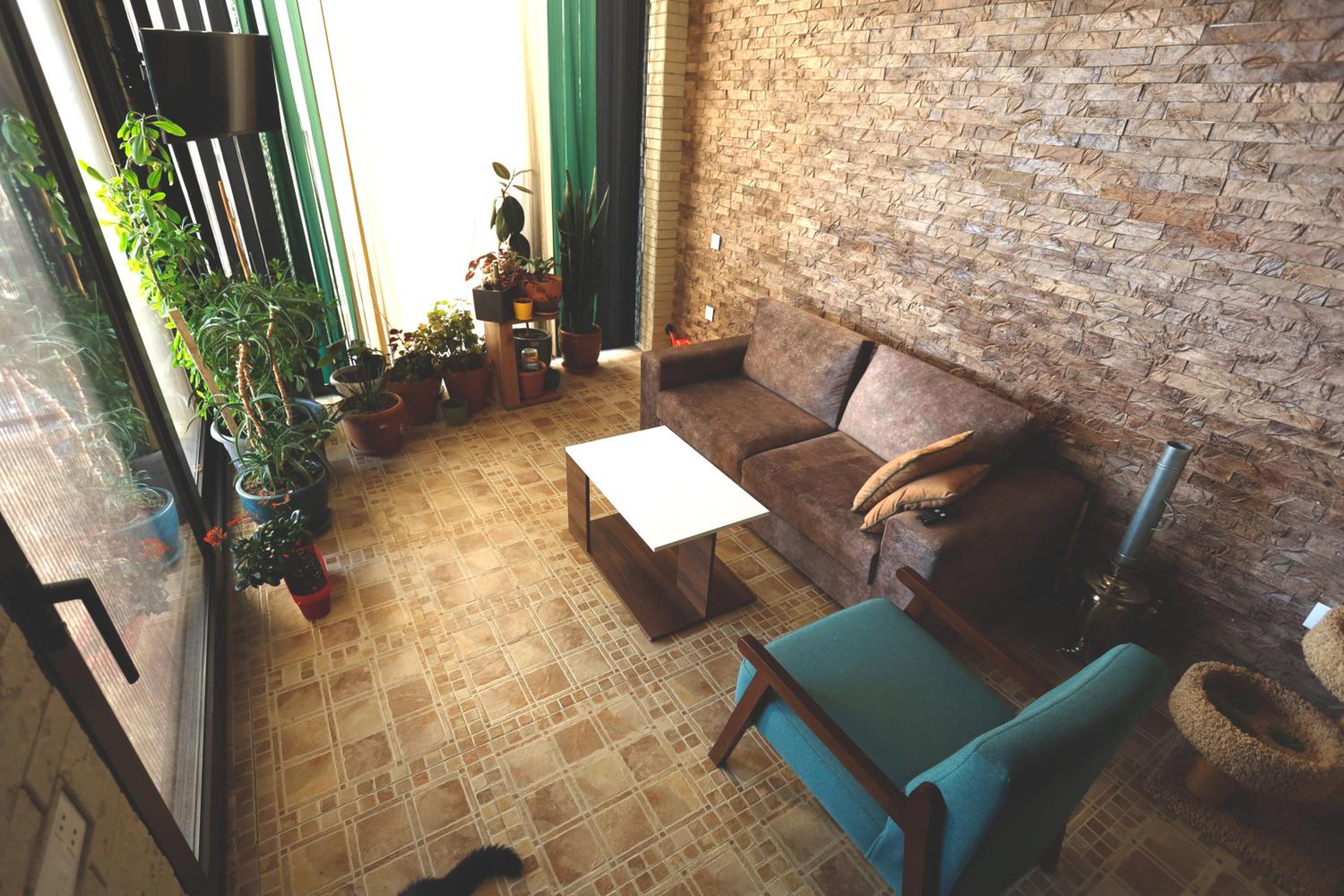 Delmar Luxury Residence