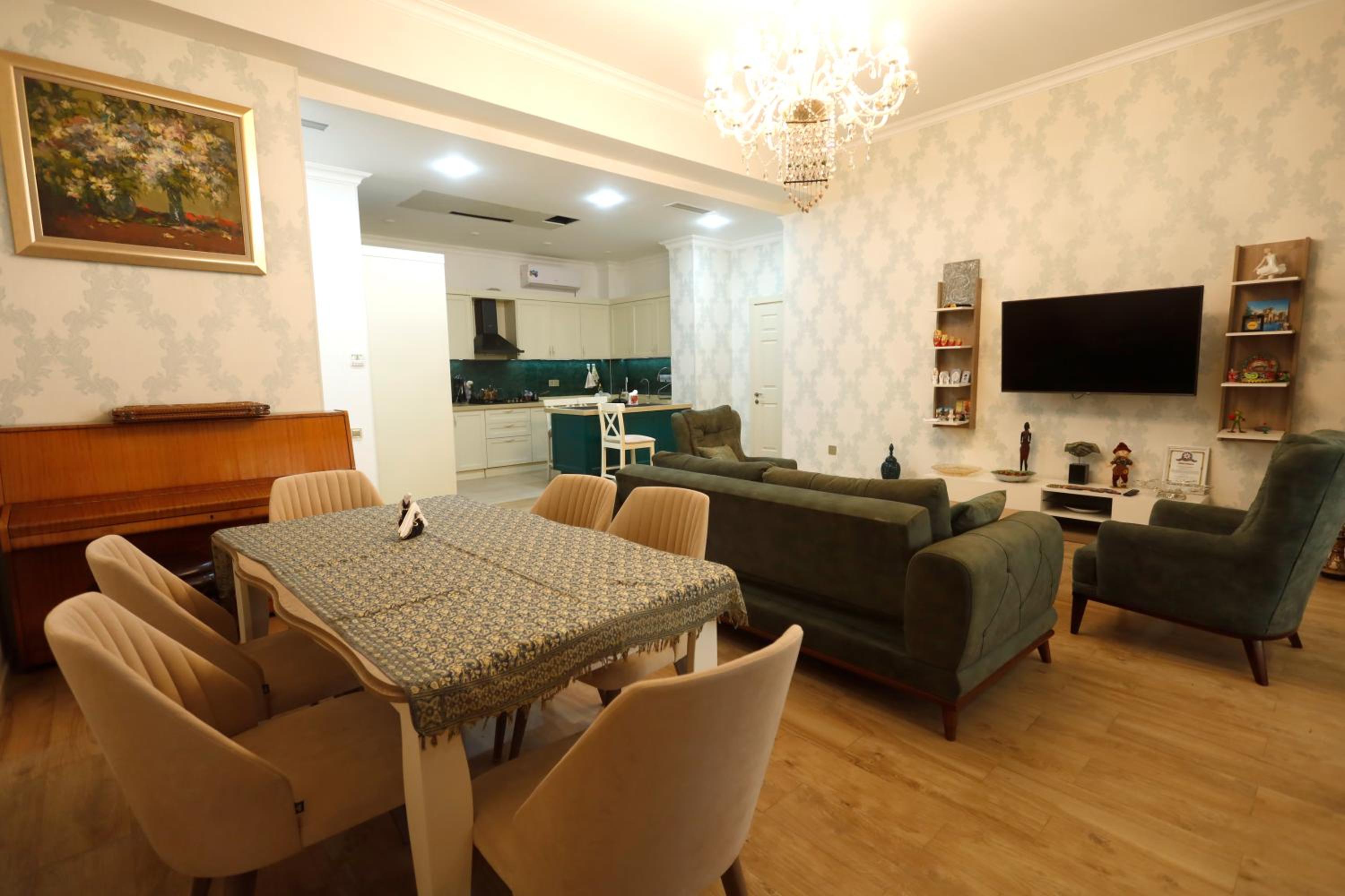 Delmar Luxury Residence