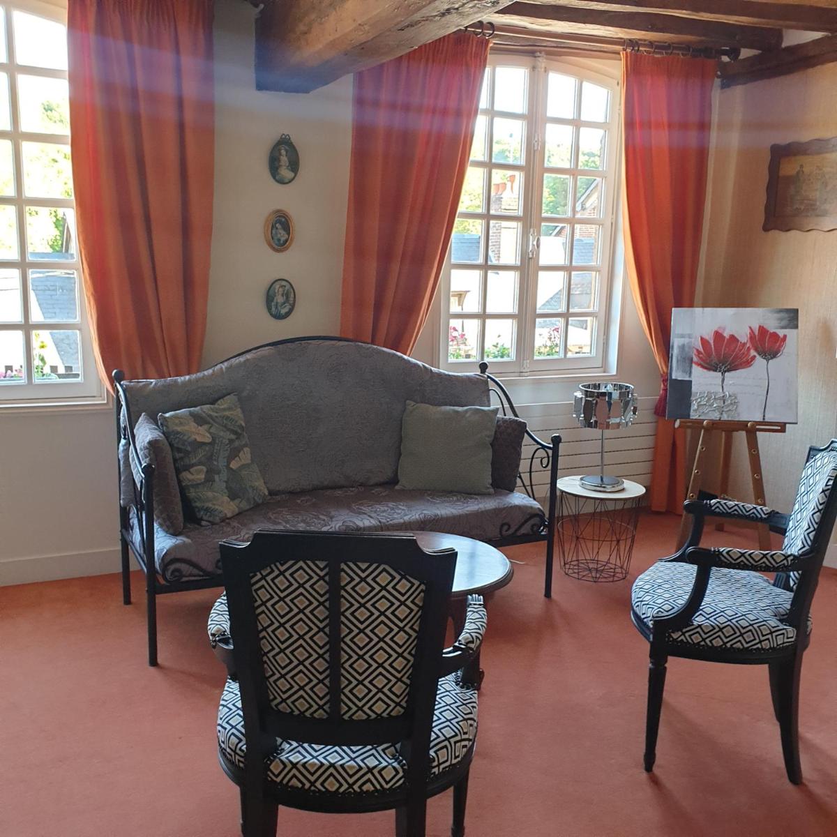 LA GAUDINIERE view 3