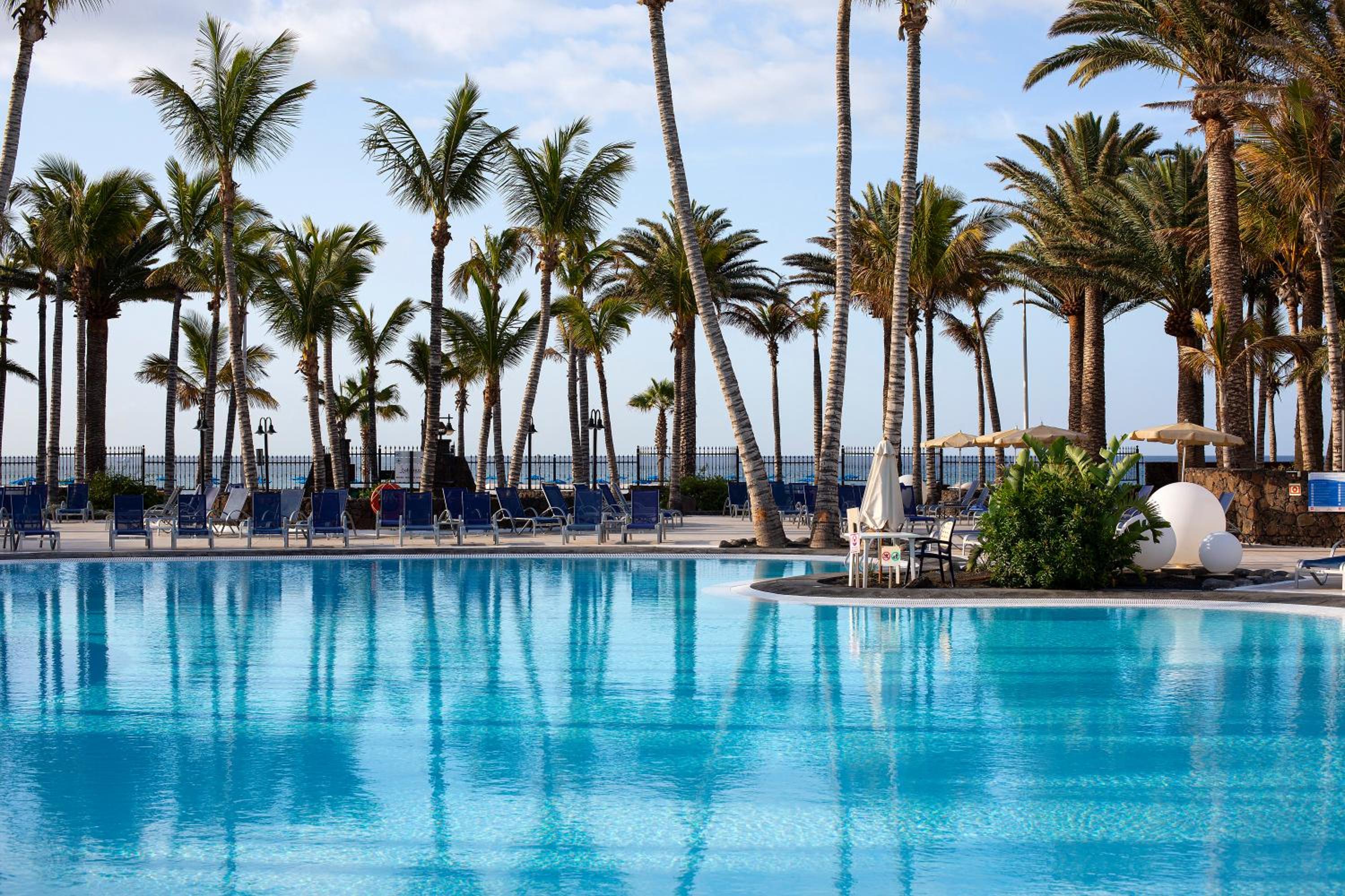 Hotel Hipotels La Geria - Image 1