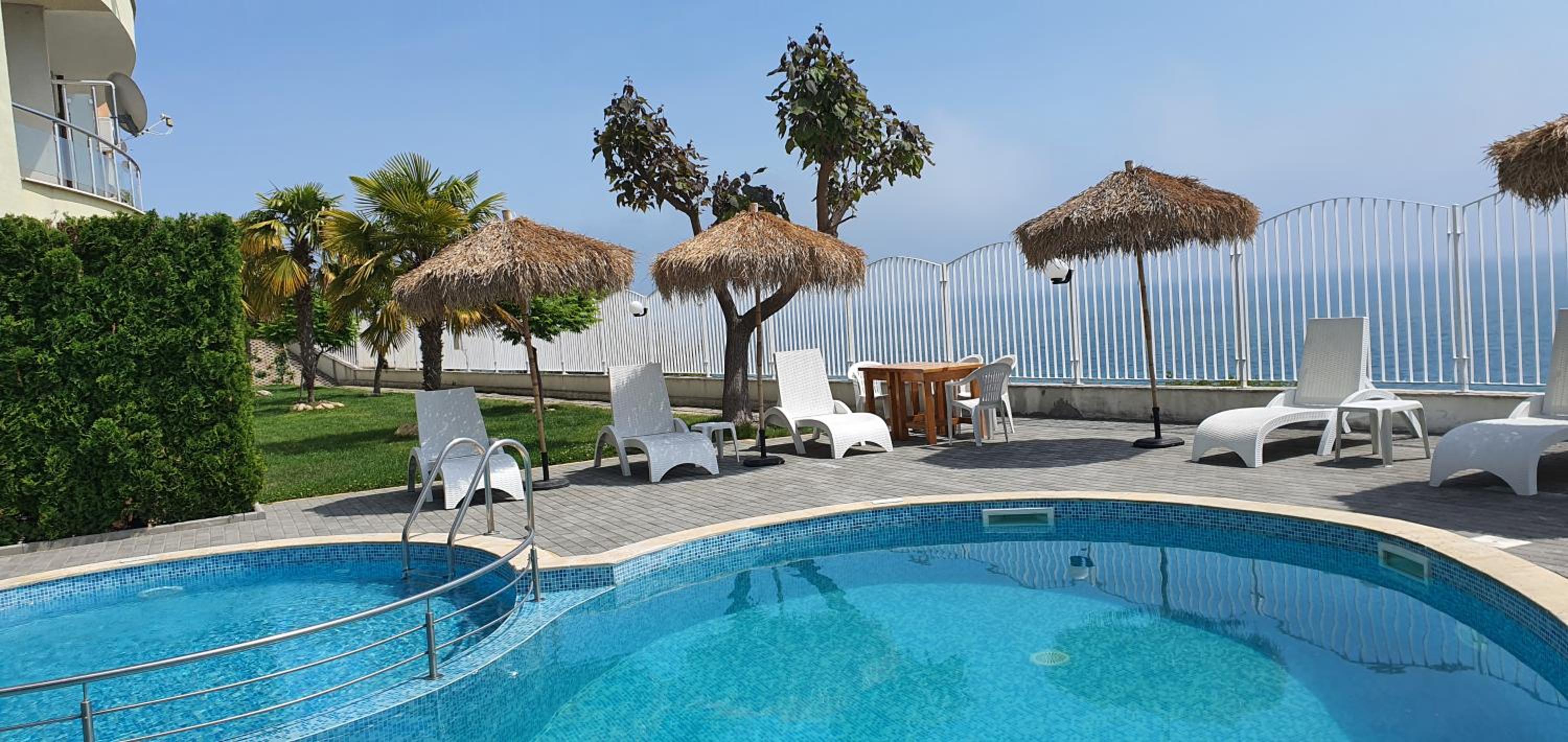 Alex Beach Apartment
