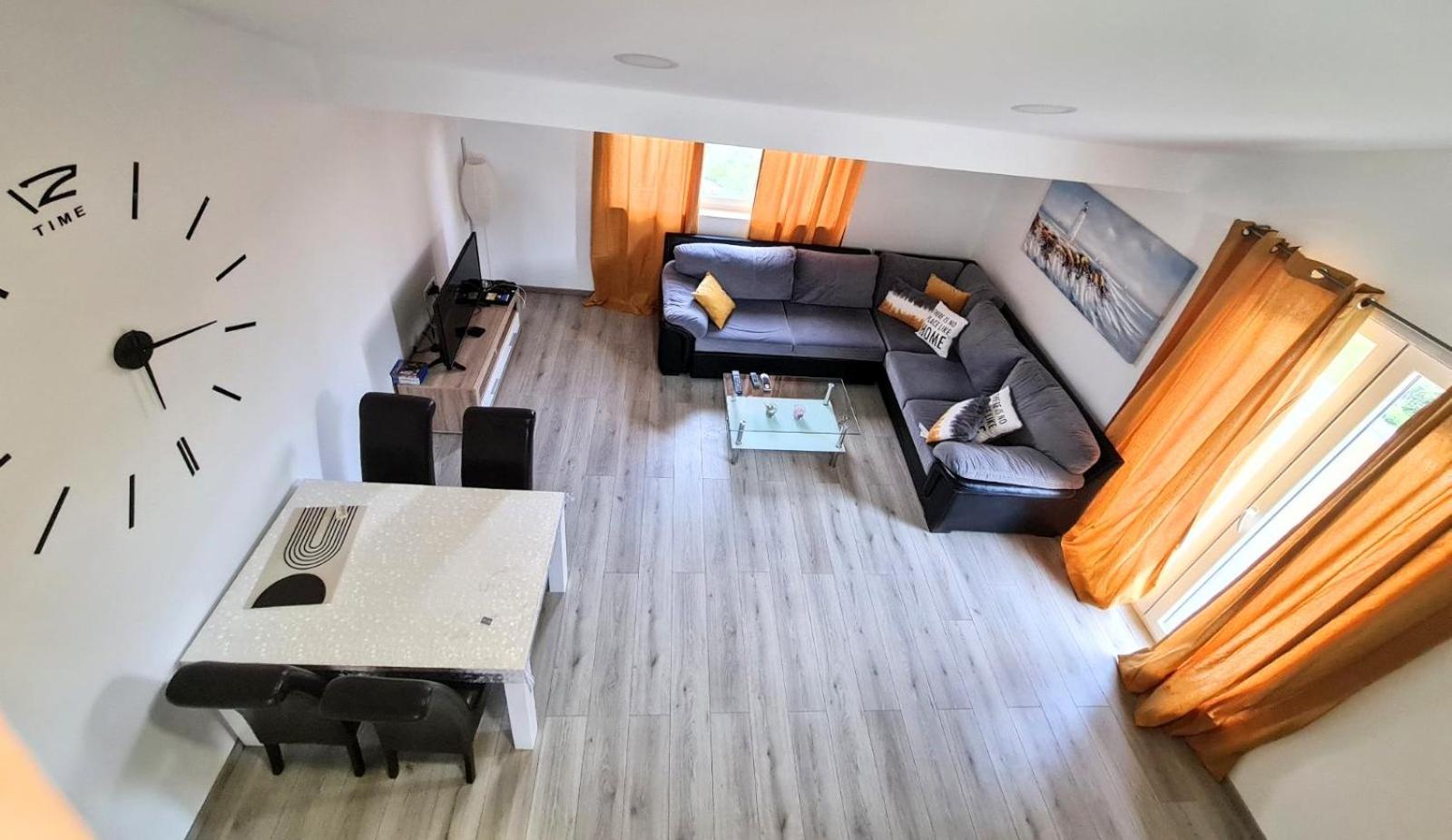 Apartment Madison view 5