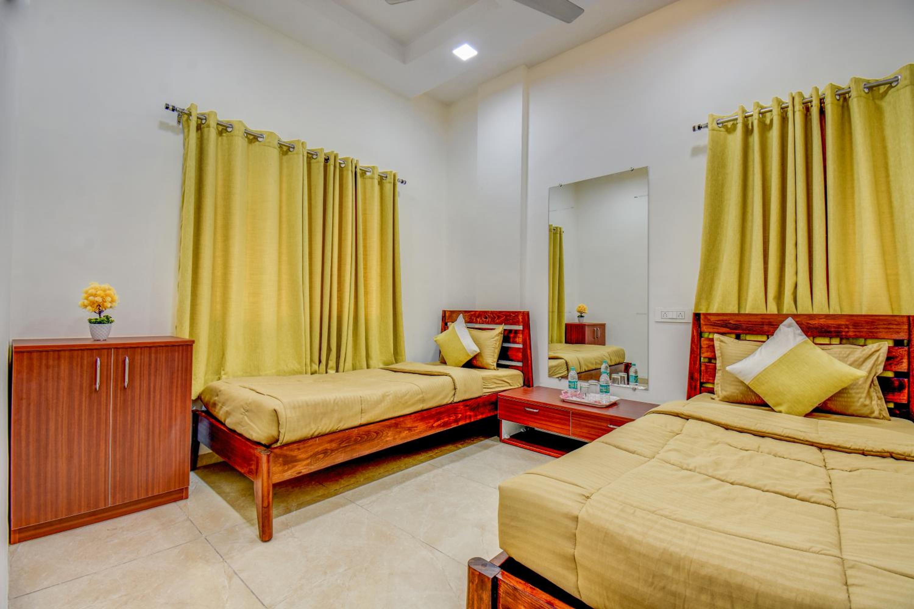 IT'S HOME view 3