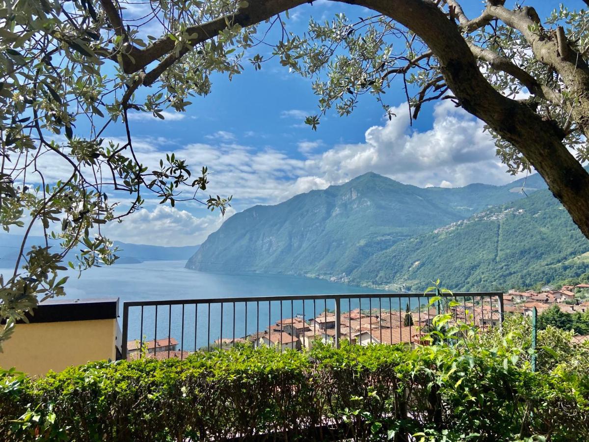 Appartamento con vista sul lago di Iseo e piscina photo 3