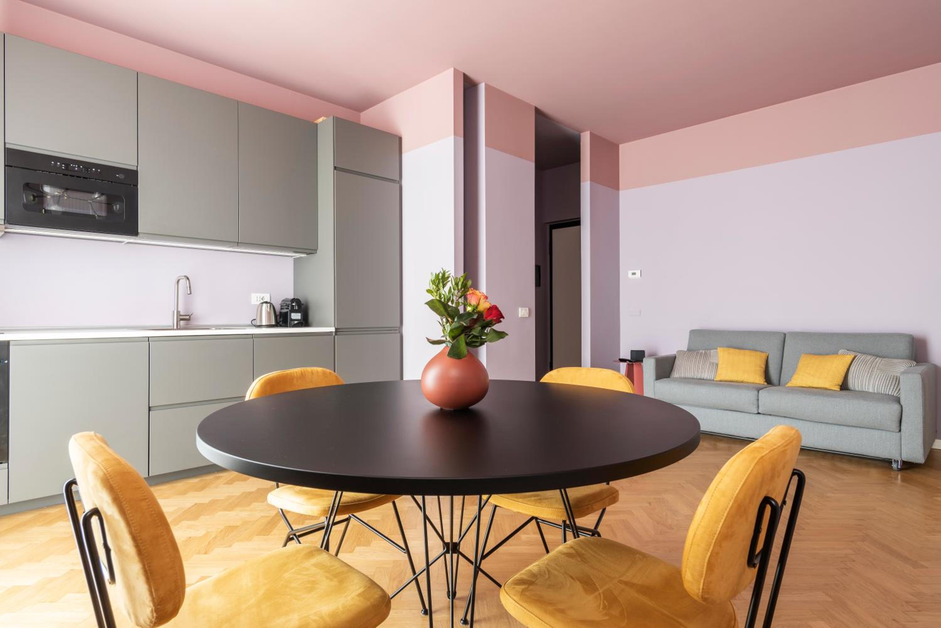 Design apartment Navigli photo 2