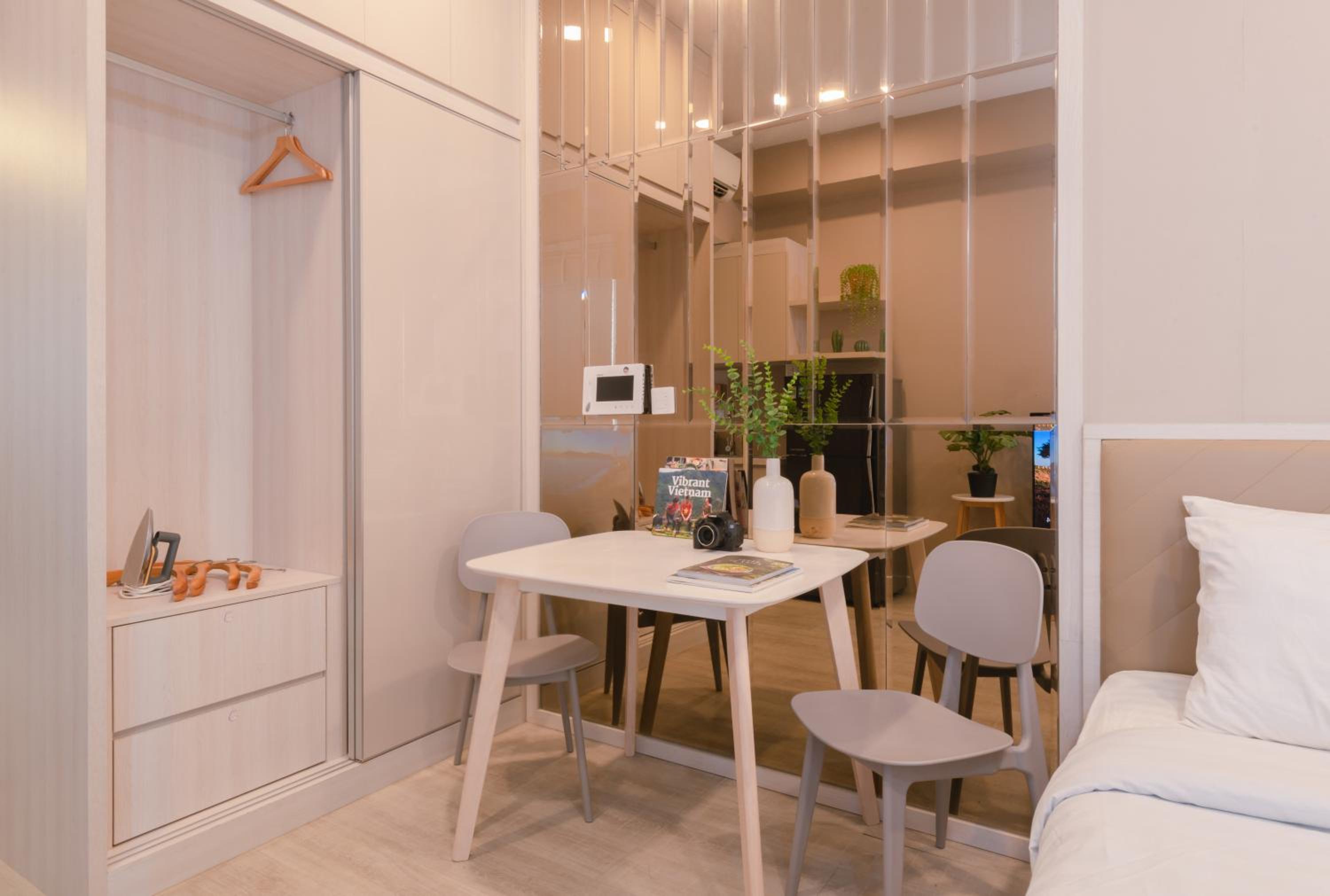 Anna Apartment