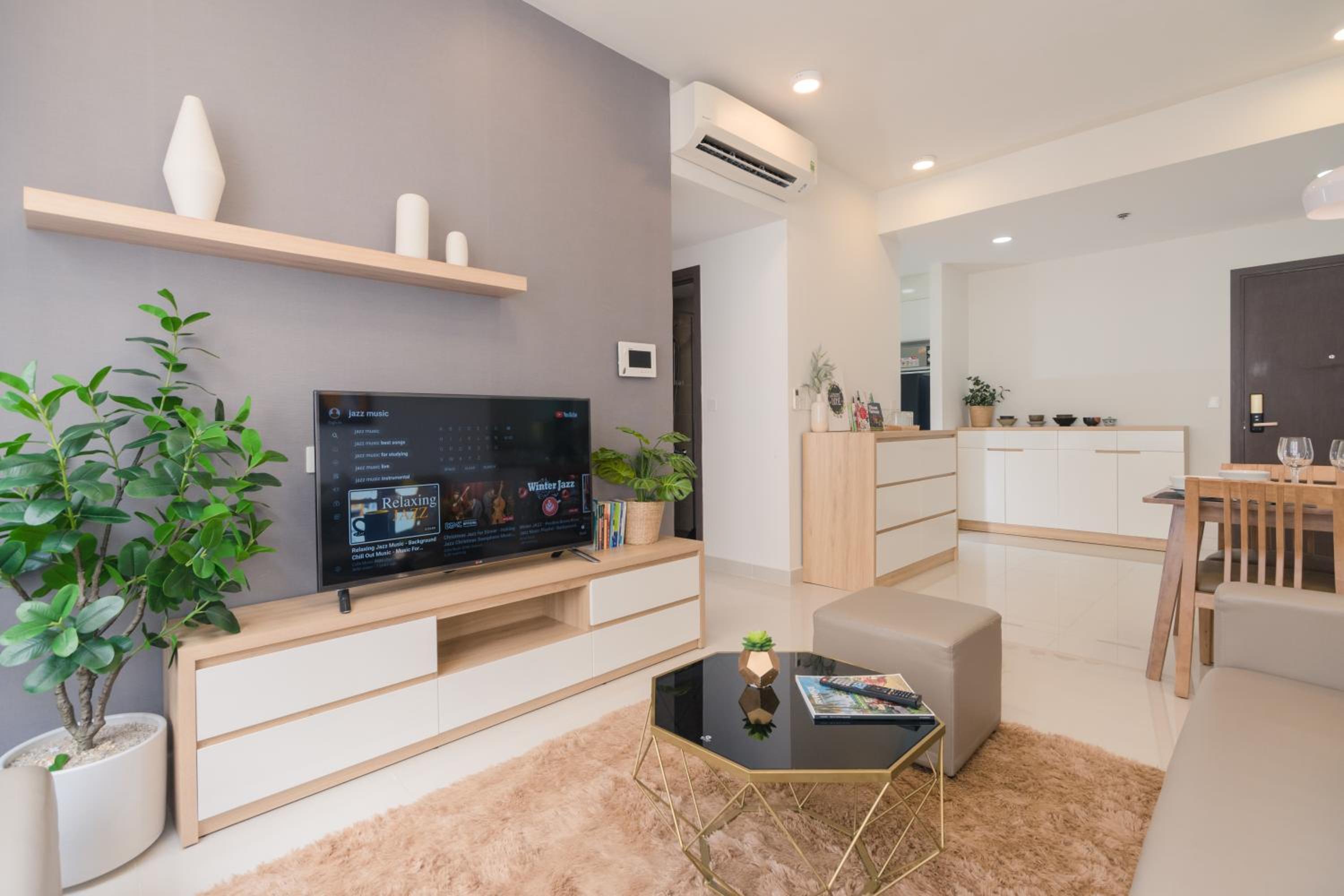 Anna Apartment