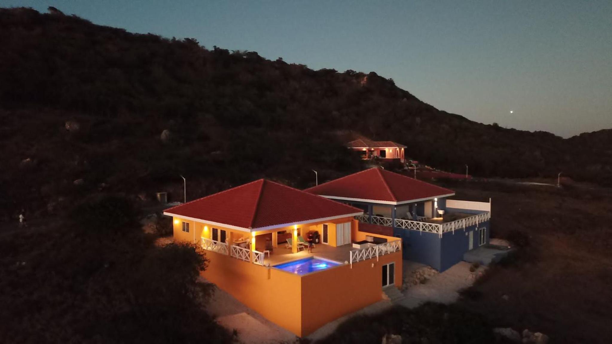 Villa Cuchita - Bandabou Curacao - Villapark Fontein